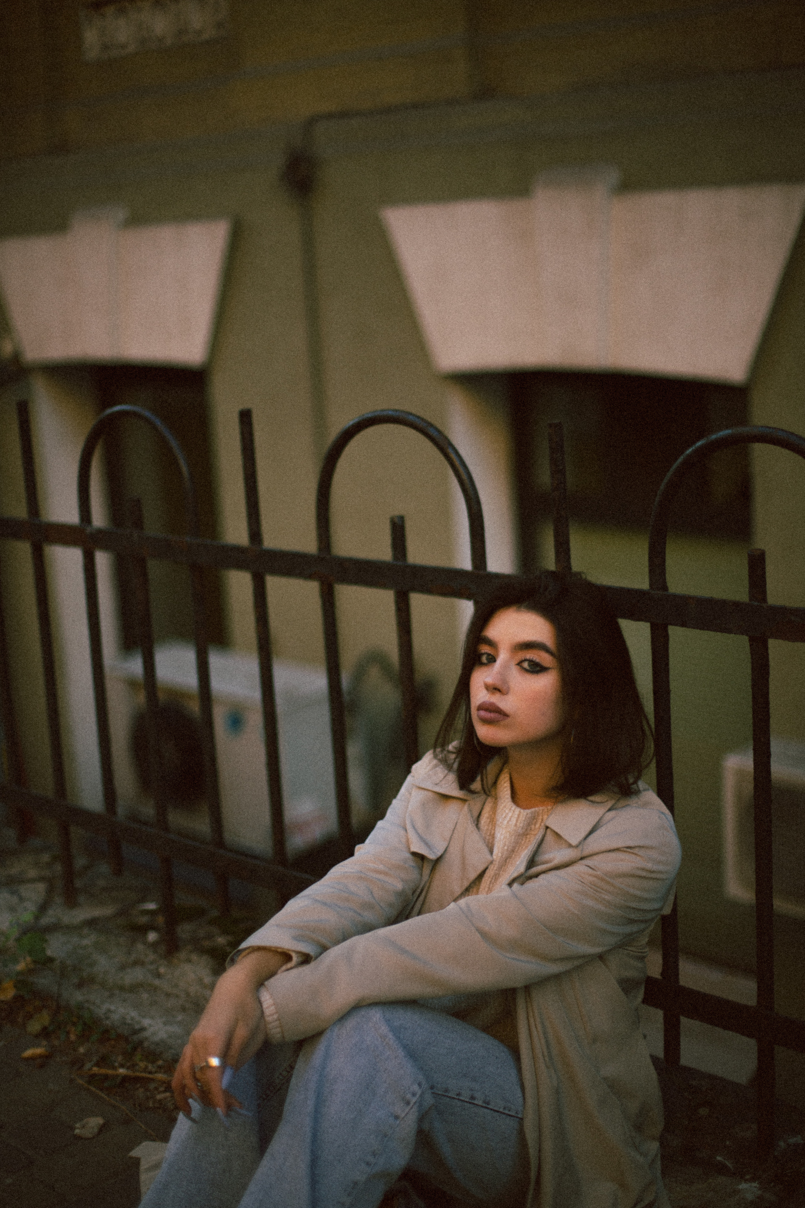 Her eyes. Обо мне