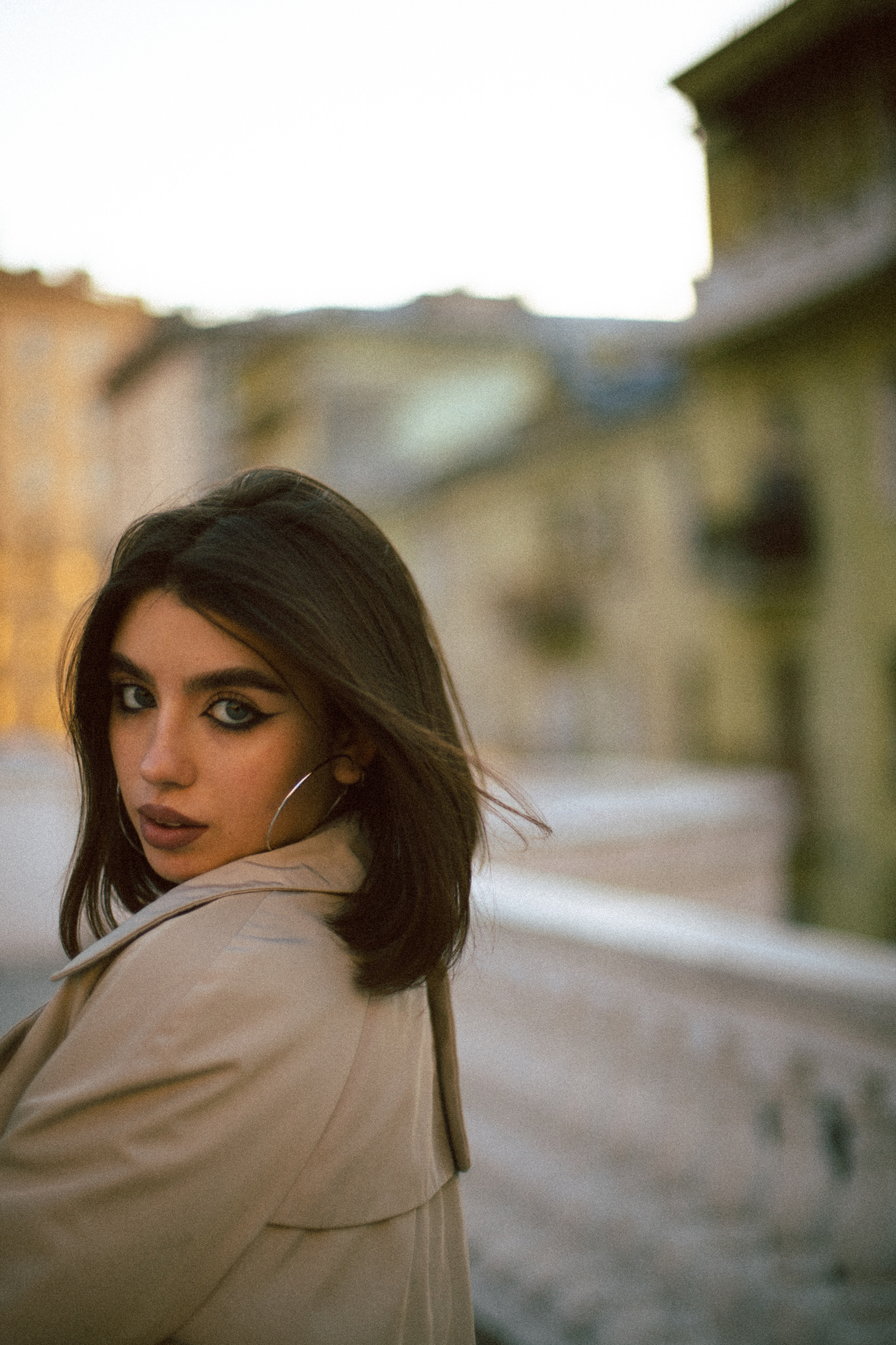 Her eyes. Обо мне