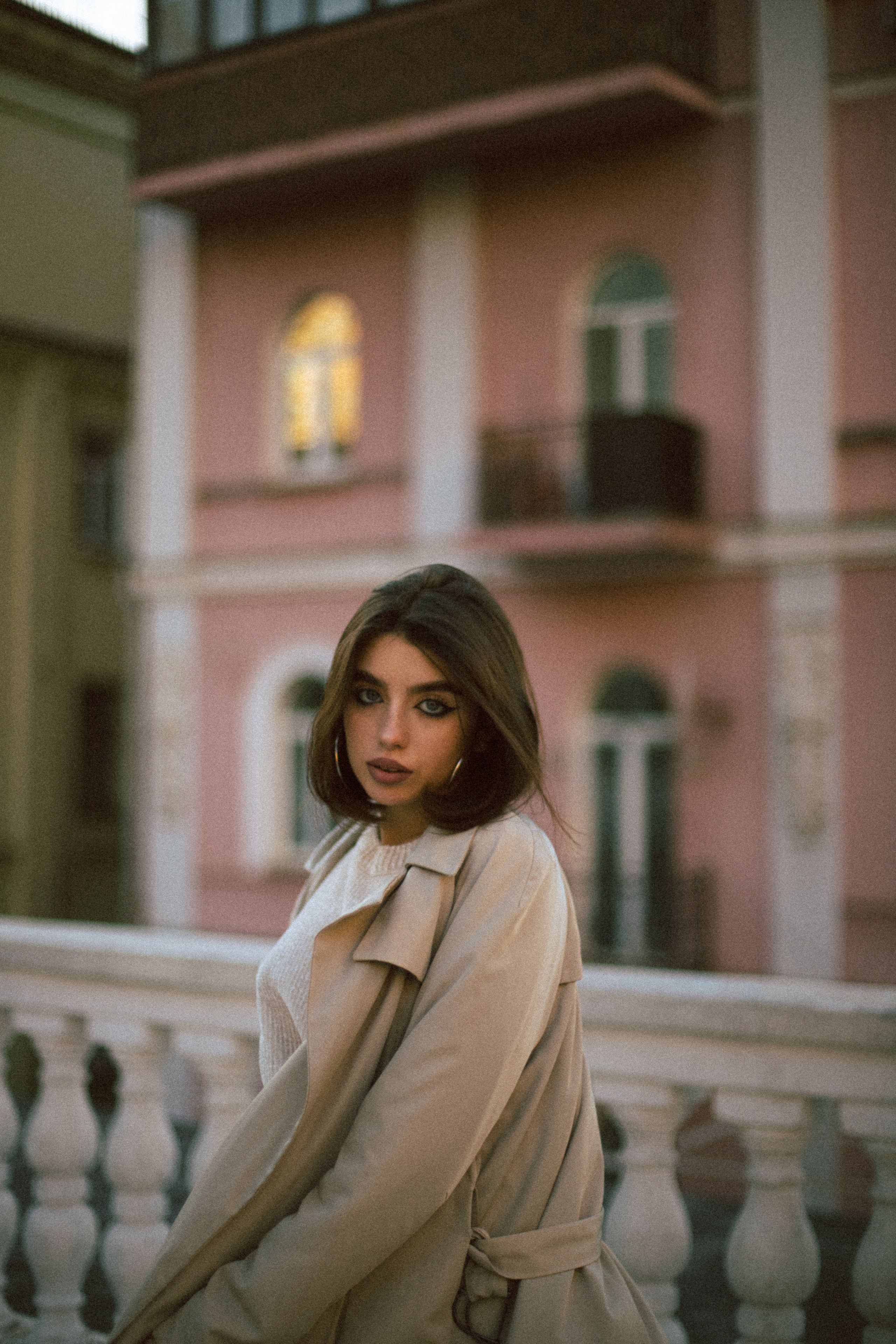 Her eyes. Обо мне