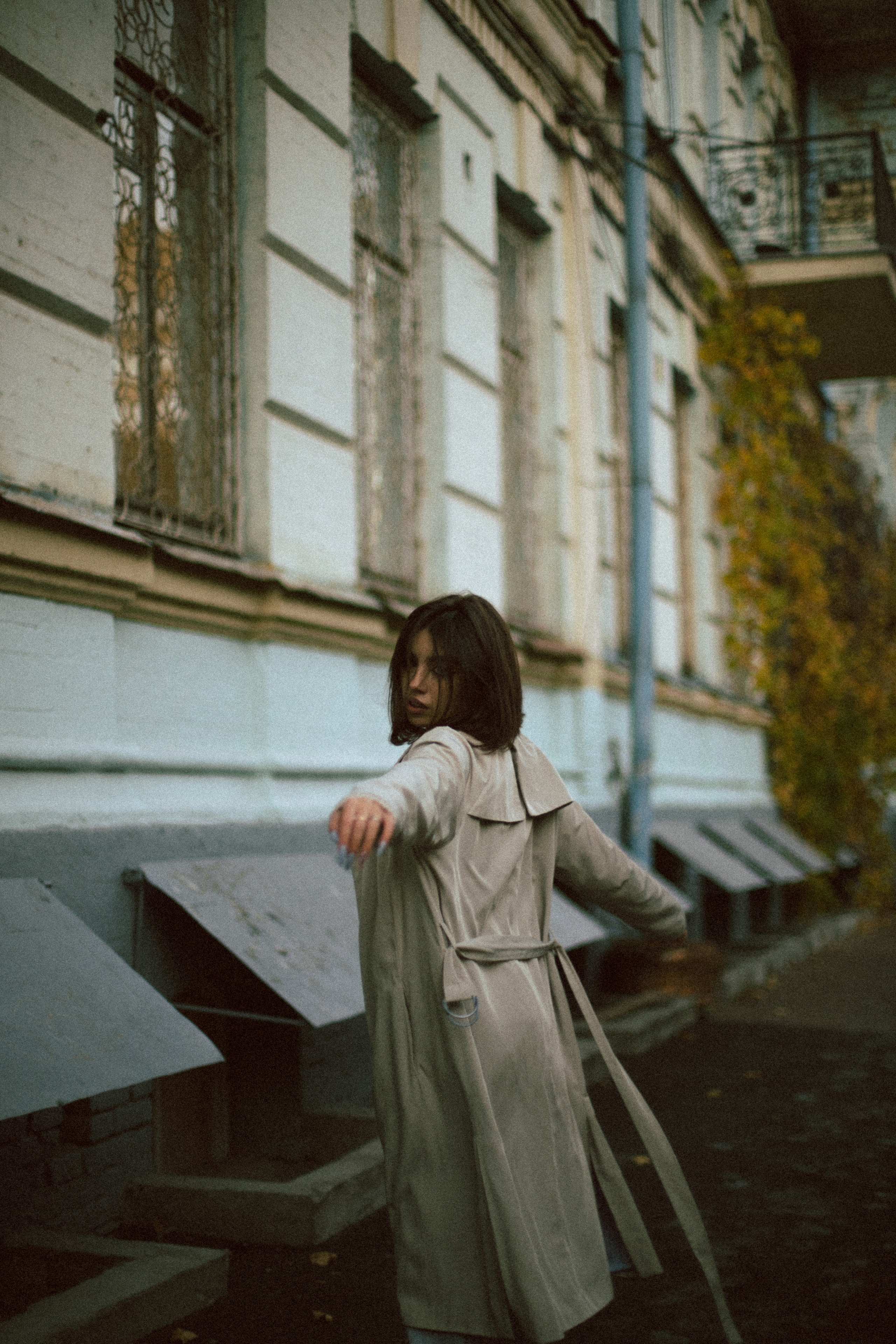 Her eyes. Обо мне