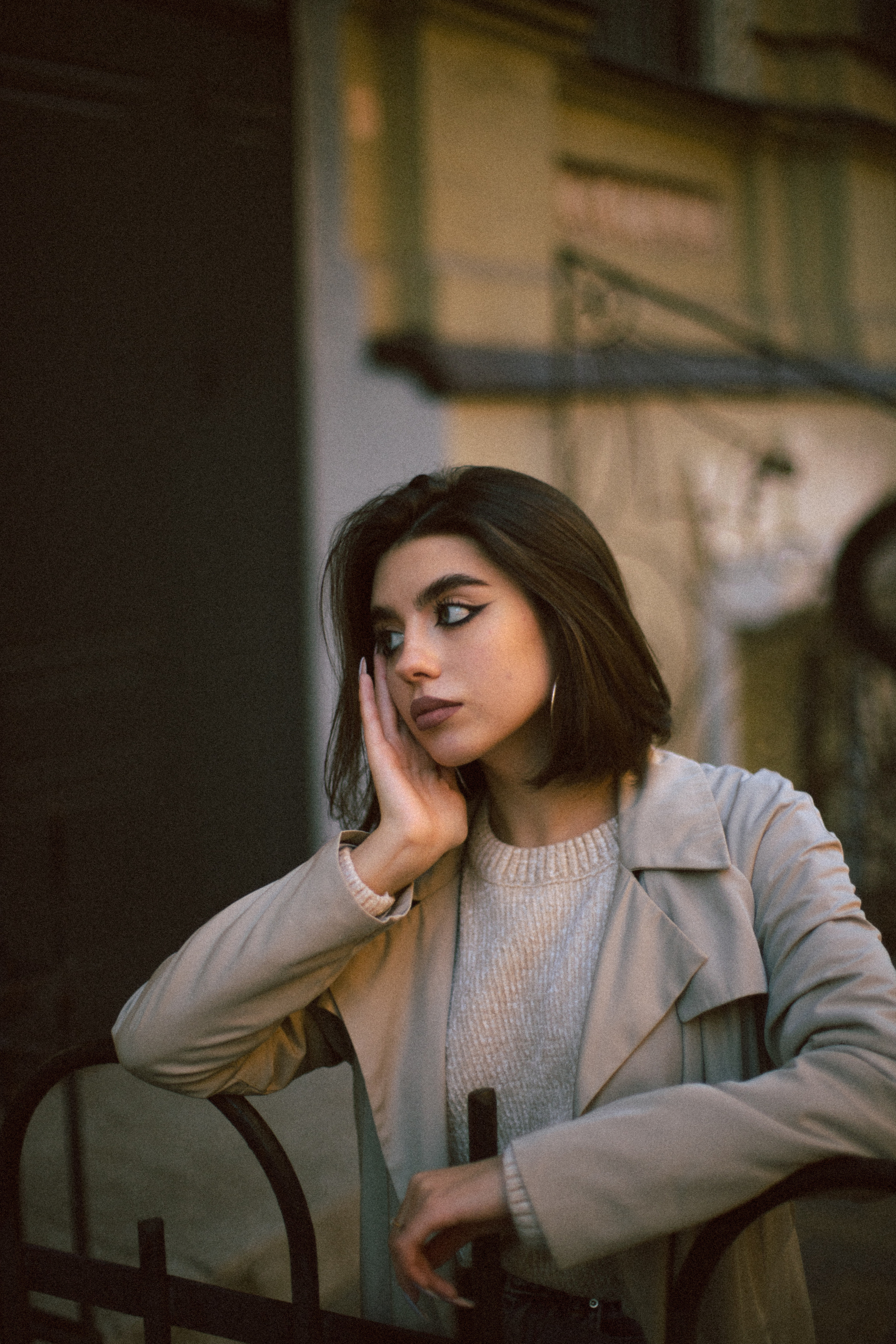 Her eyes. Обо мне