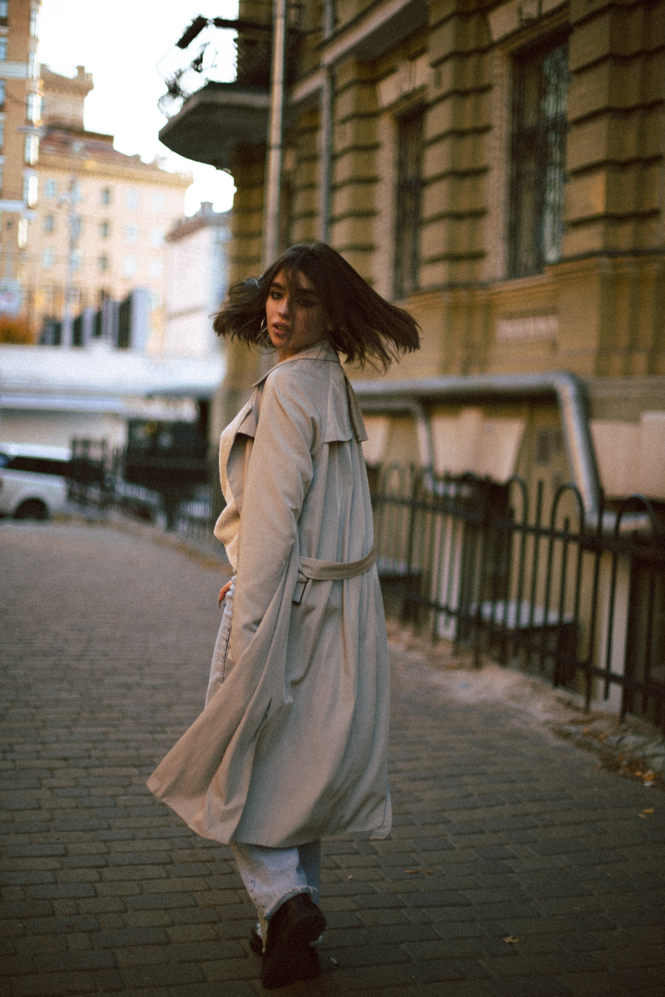 Her eyes. Обо мне