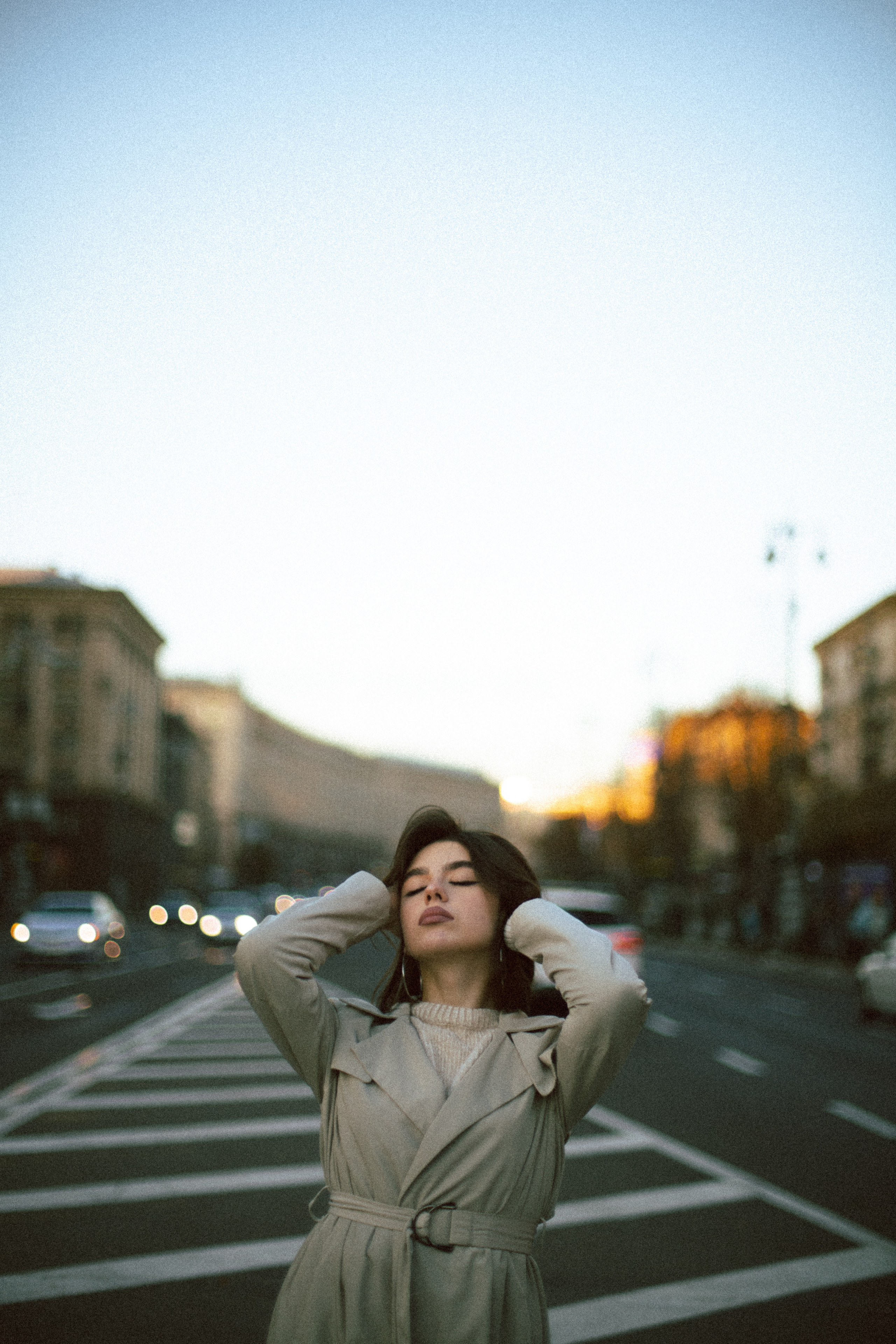 Her eyes. Обо мне