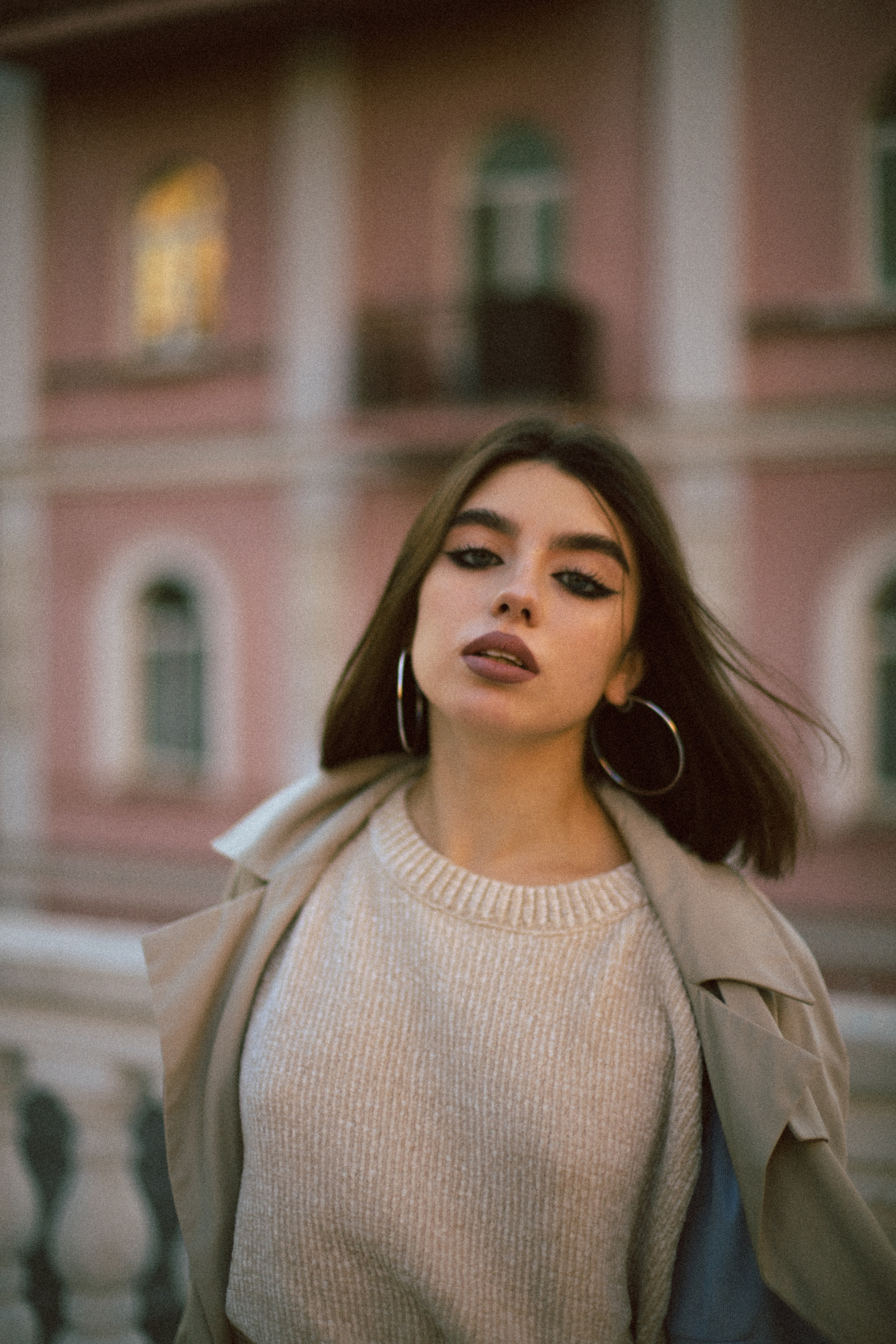 Her eyes. Обо мне