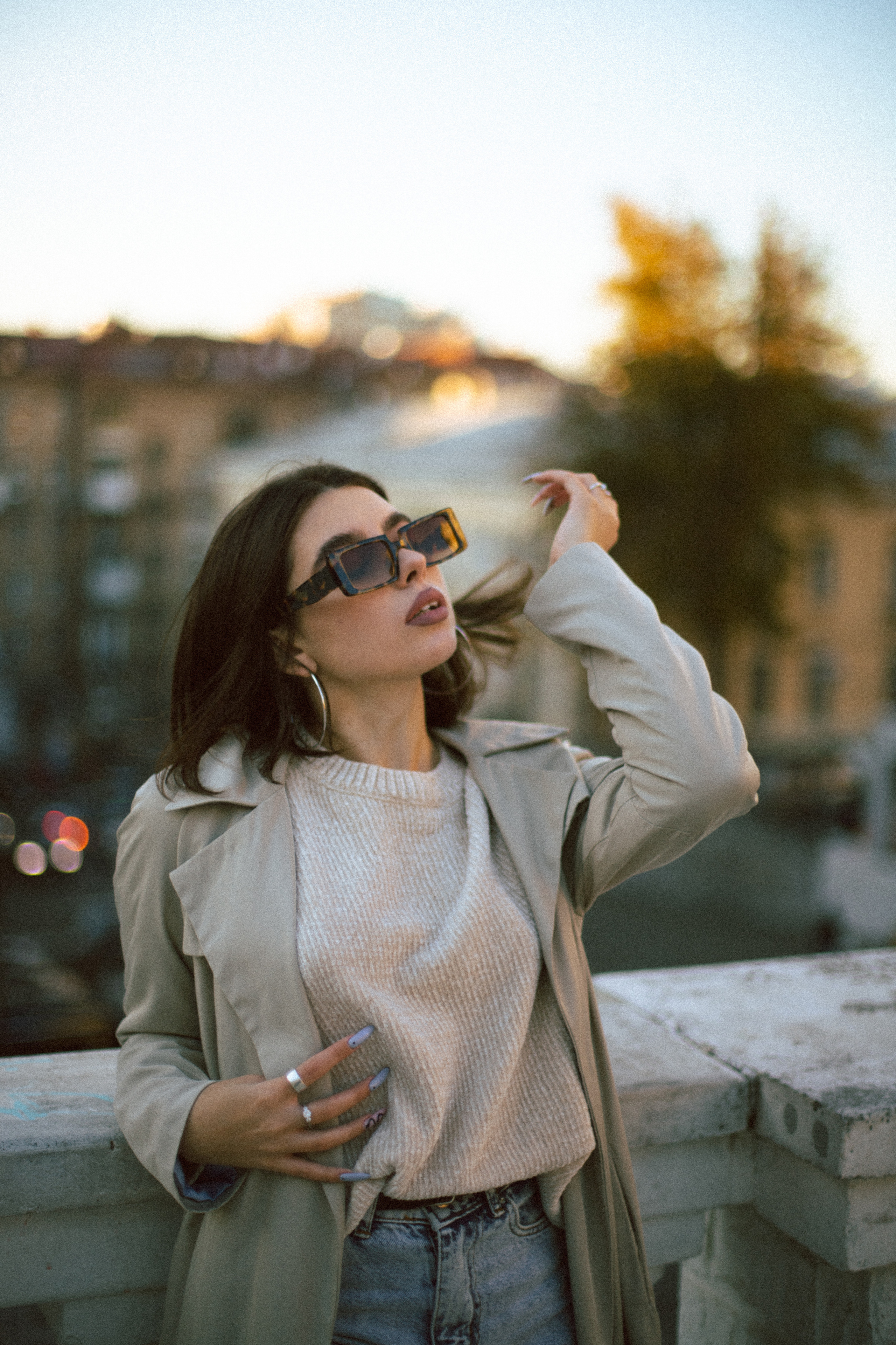 Her eyes. Обо мне