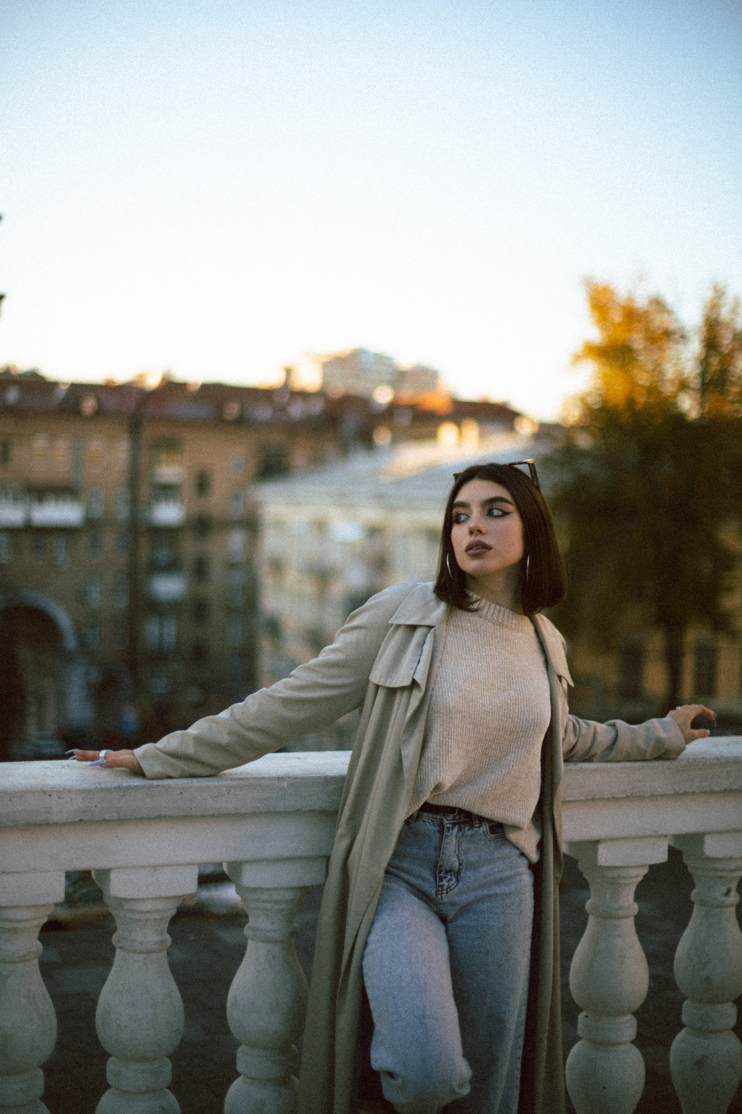 Her eyes. Обо мне