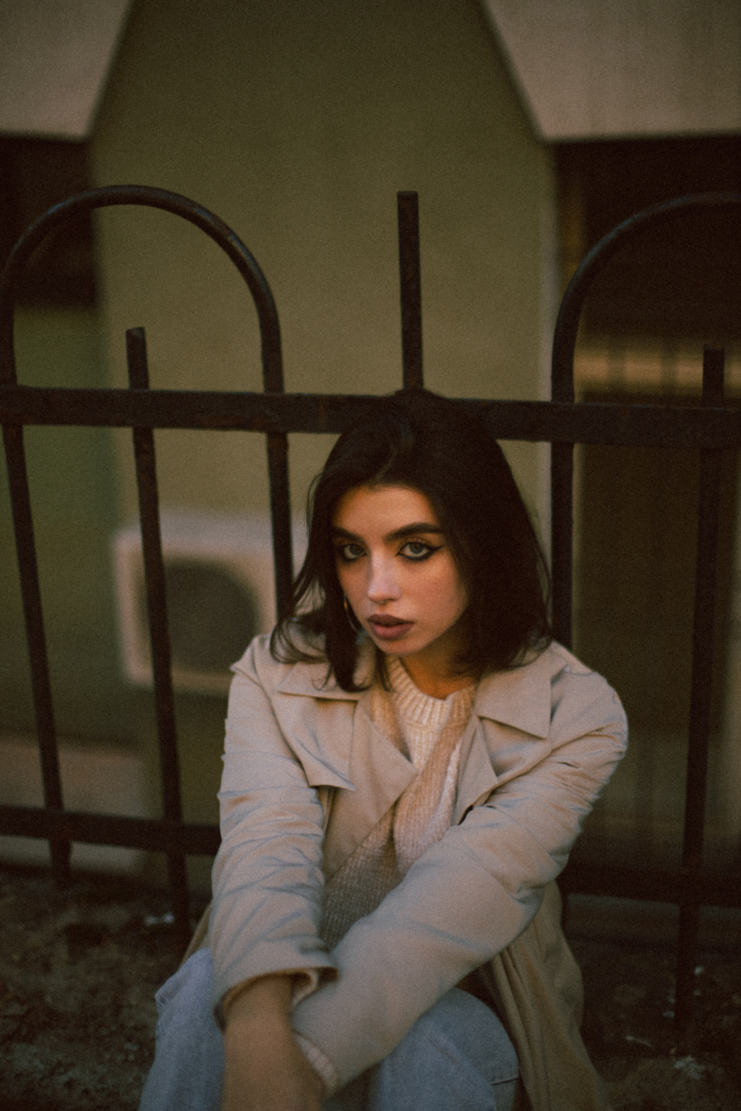 Her eyes. Обо мне