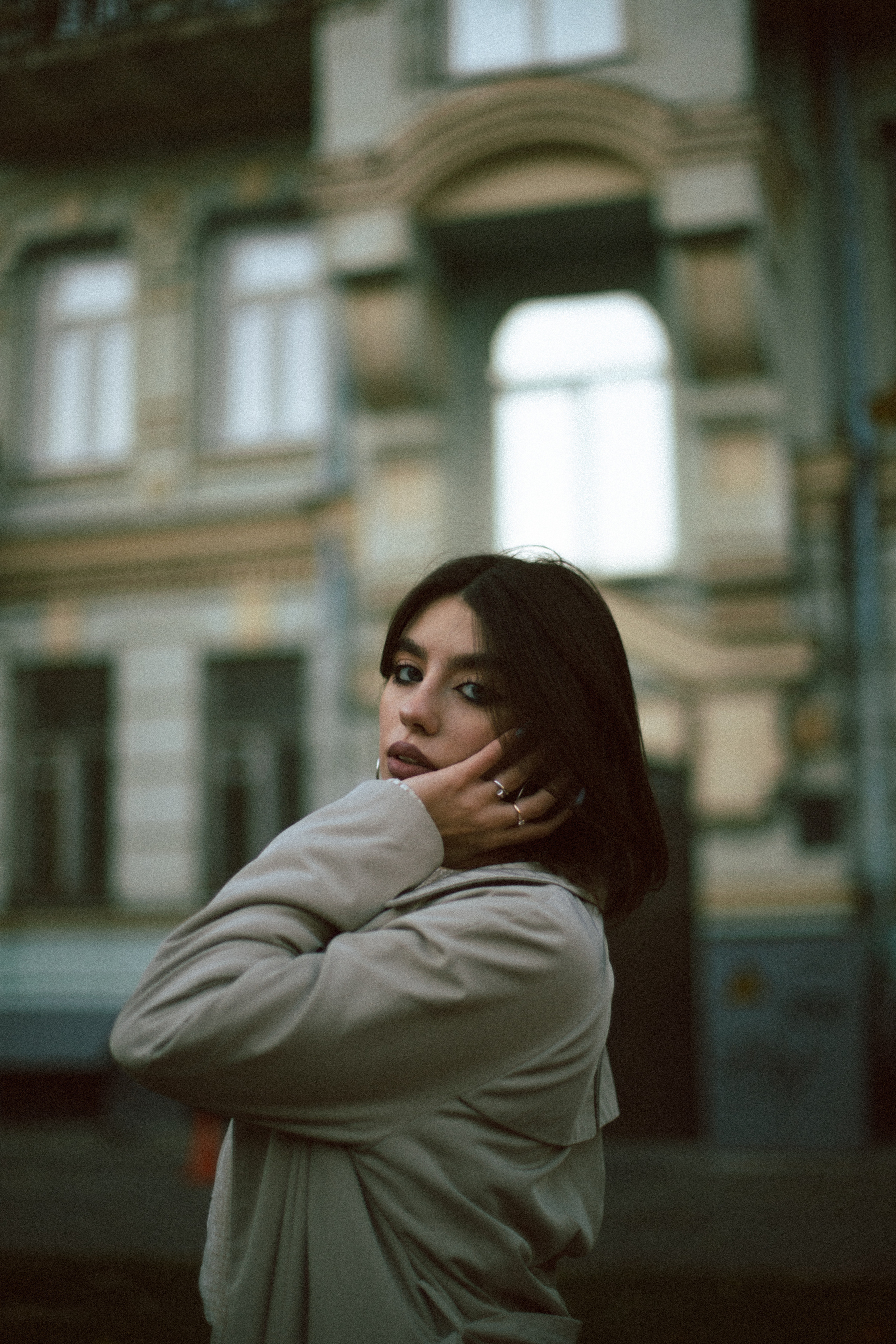 Her eyes. Обо мне