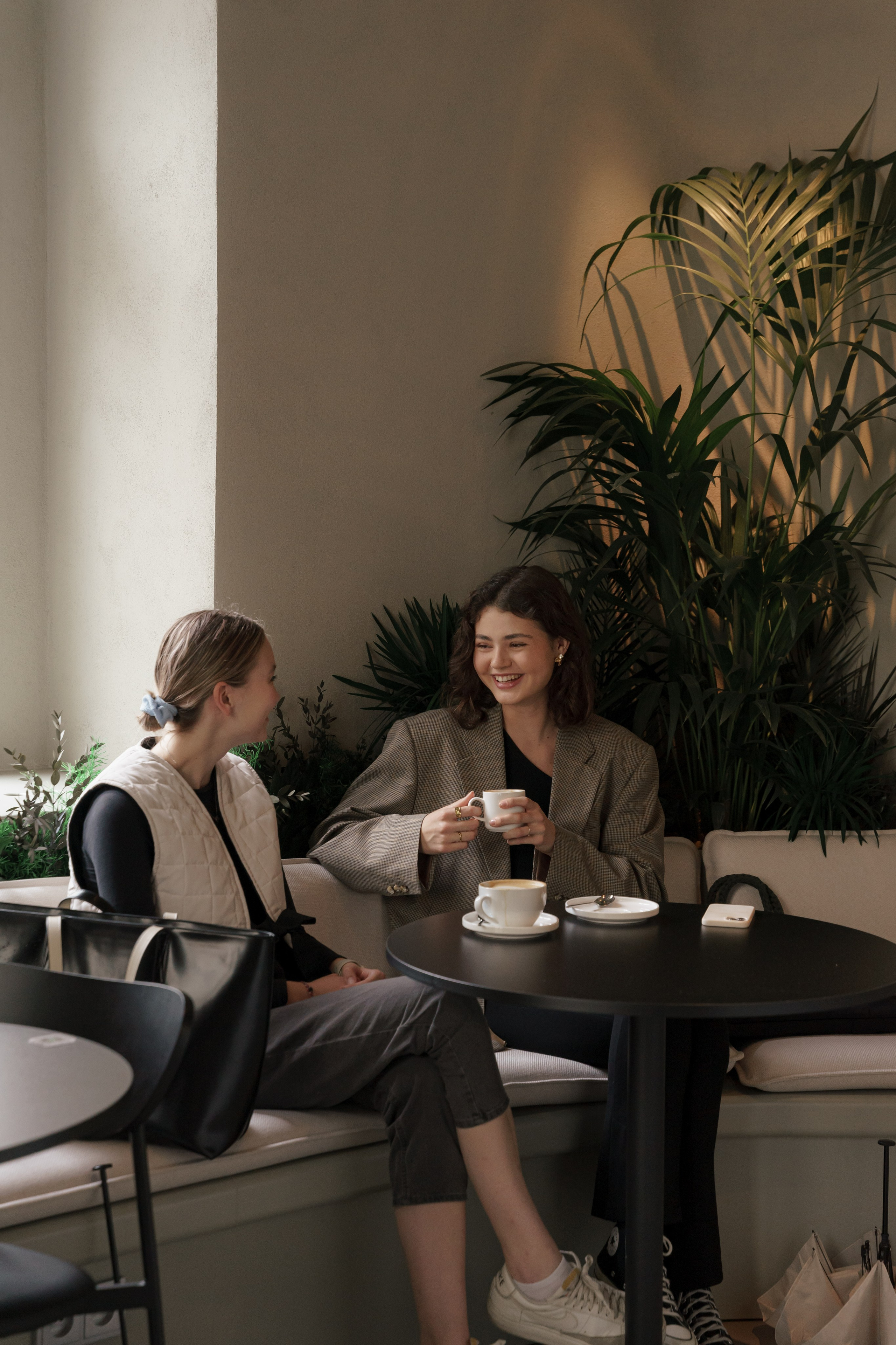 EFSY | Coffee & Cocktail Bar | Prague