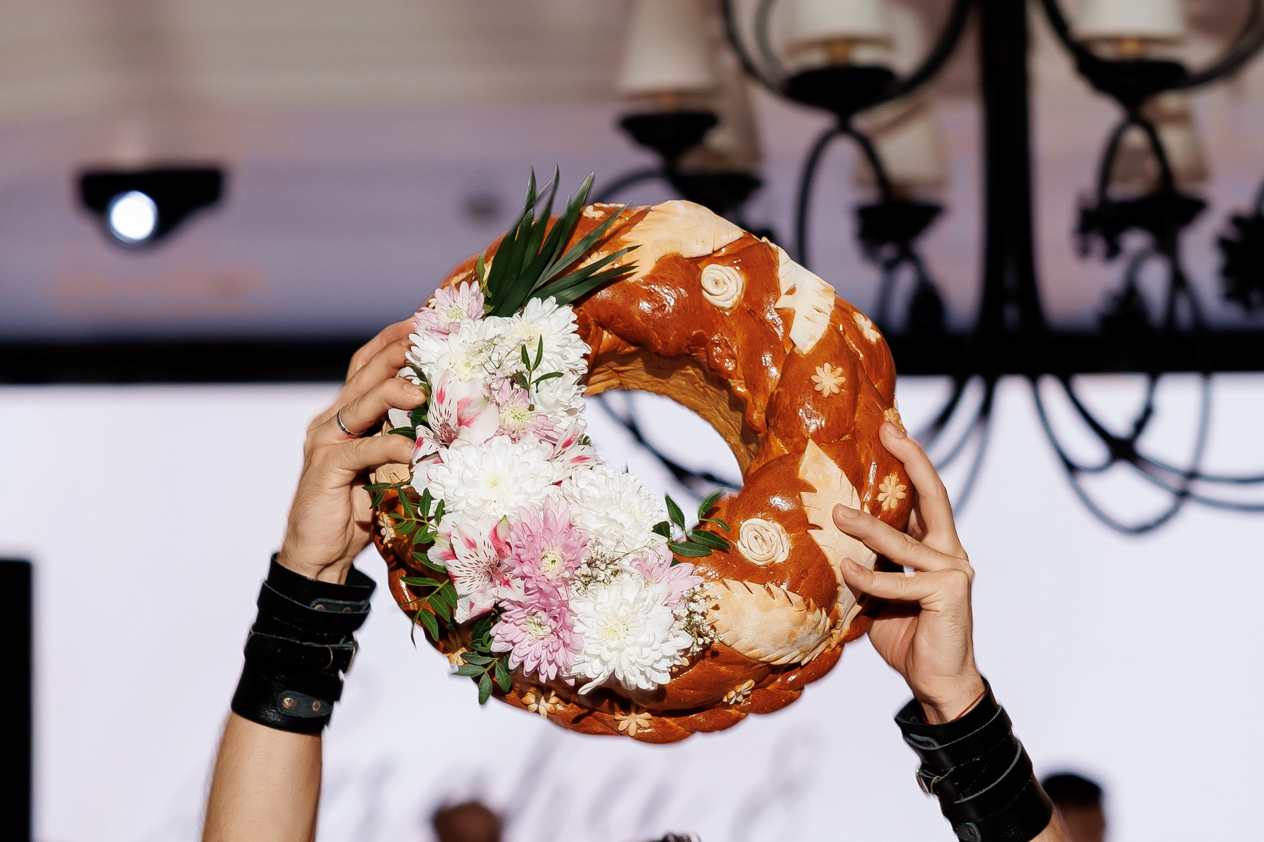 Serghei & Erica — Queen Residence. Servicii Foto și Video 067188353