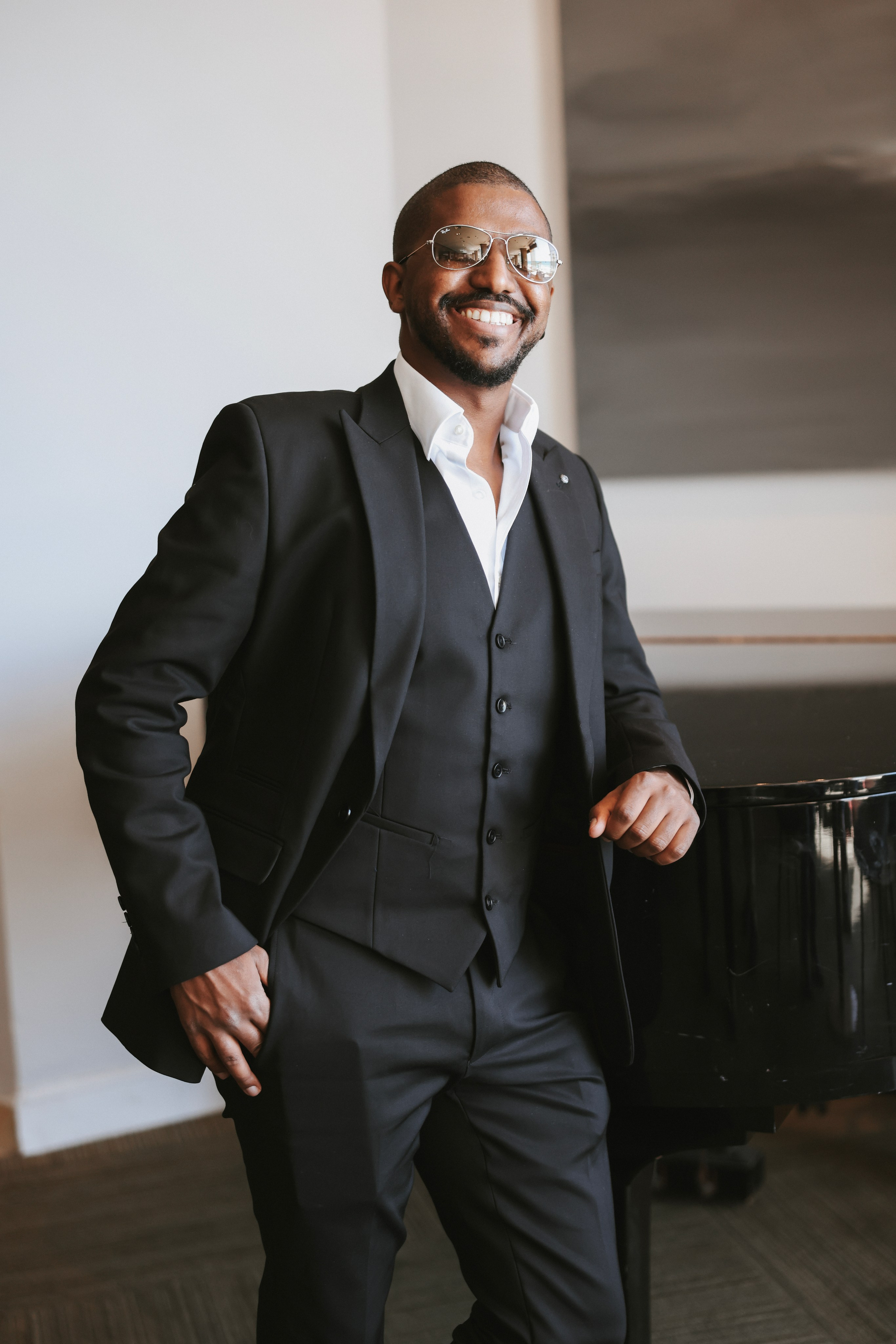 Groom. Daniel Danilov