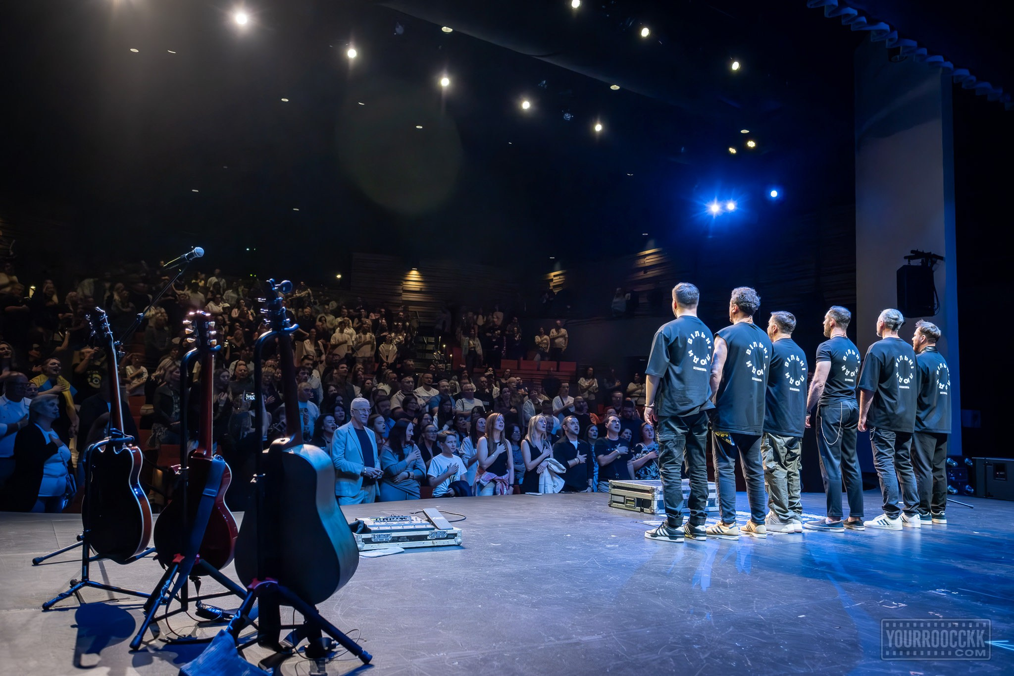 BEZ OBMEZHEN | SACRAMENTO. Reportage concert portrait photography in the San Francisco Bay Area