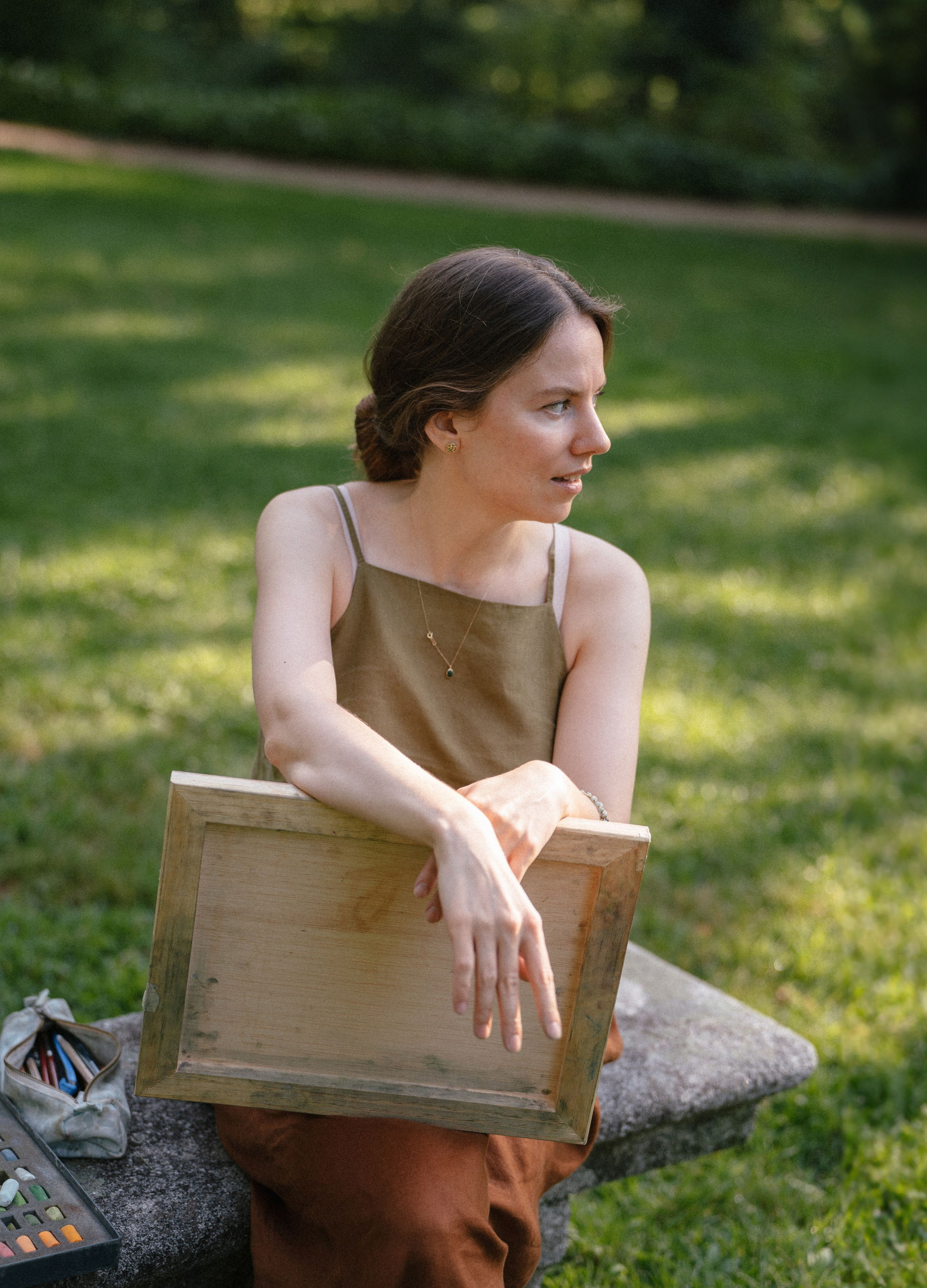 Portraits for the painter photographer Madrid. Photographer in Madrid, Spain. Alyona Belyaninova