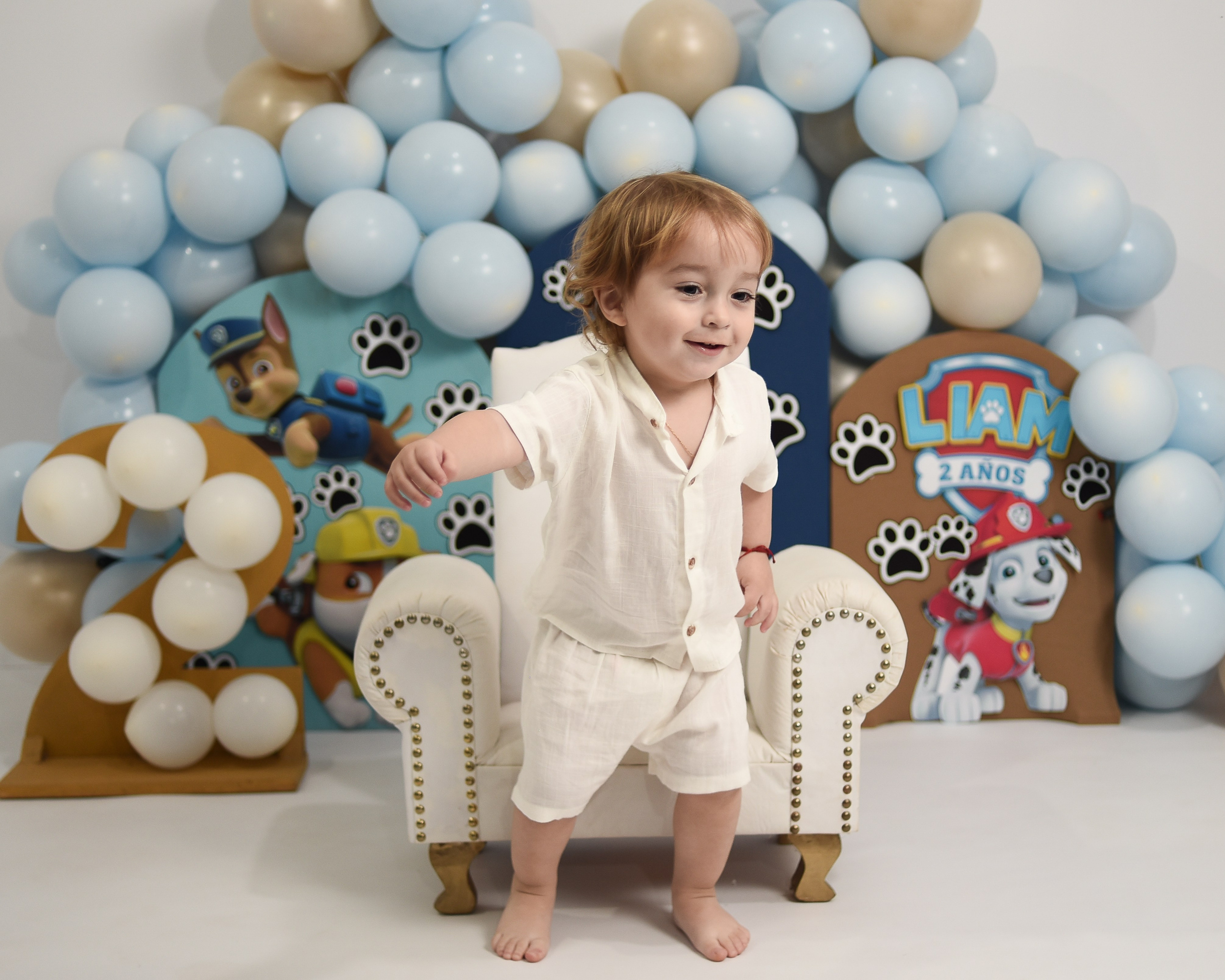 Liam 2do año. Temática Pou Patrol. Fotografo de casamiento en misiones y fotógrafo de familia  Posadas