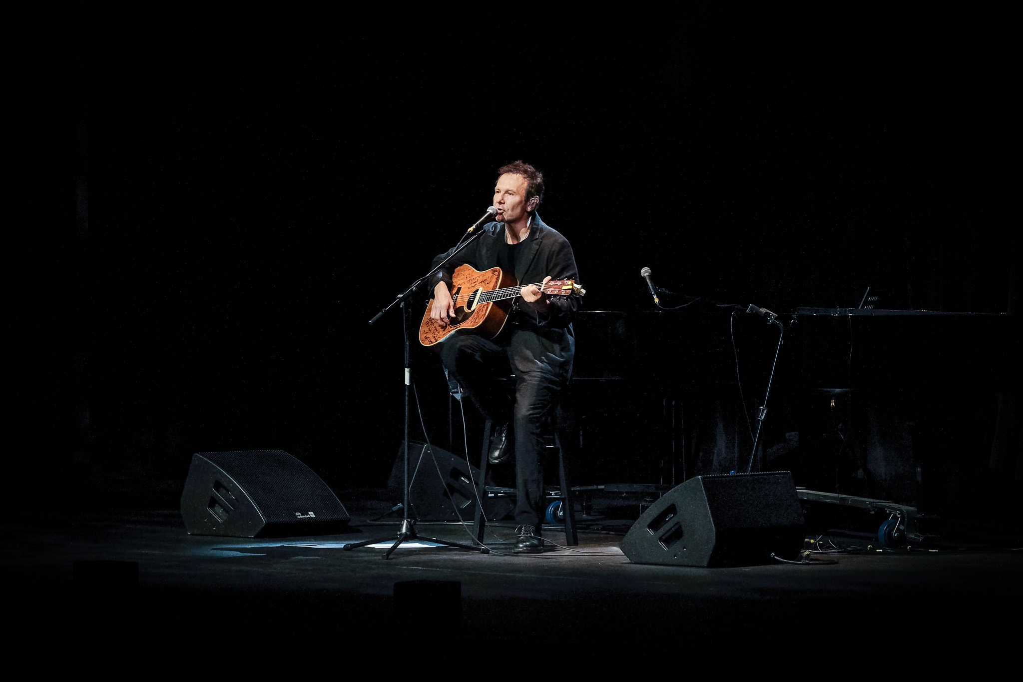 SLAVA VAKARCHUK / LOS ANGELES / 2025. Reportage concert portrait photography in the San Francisco Bay Area