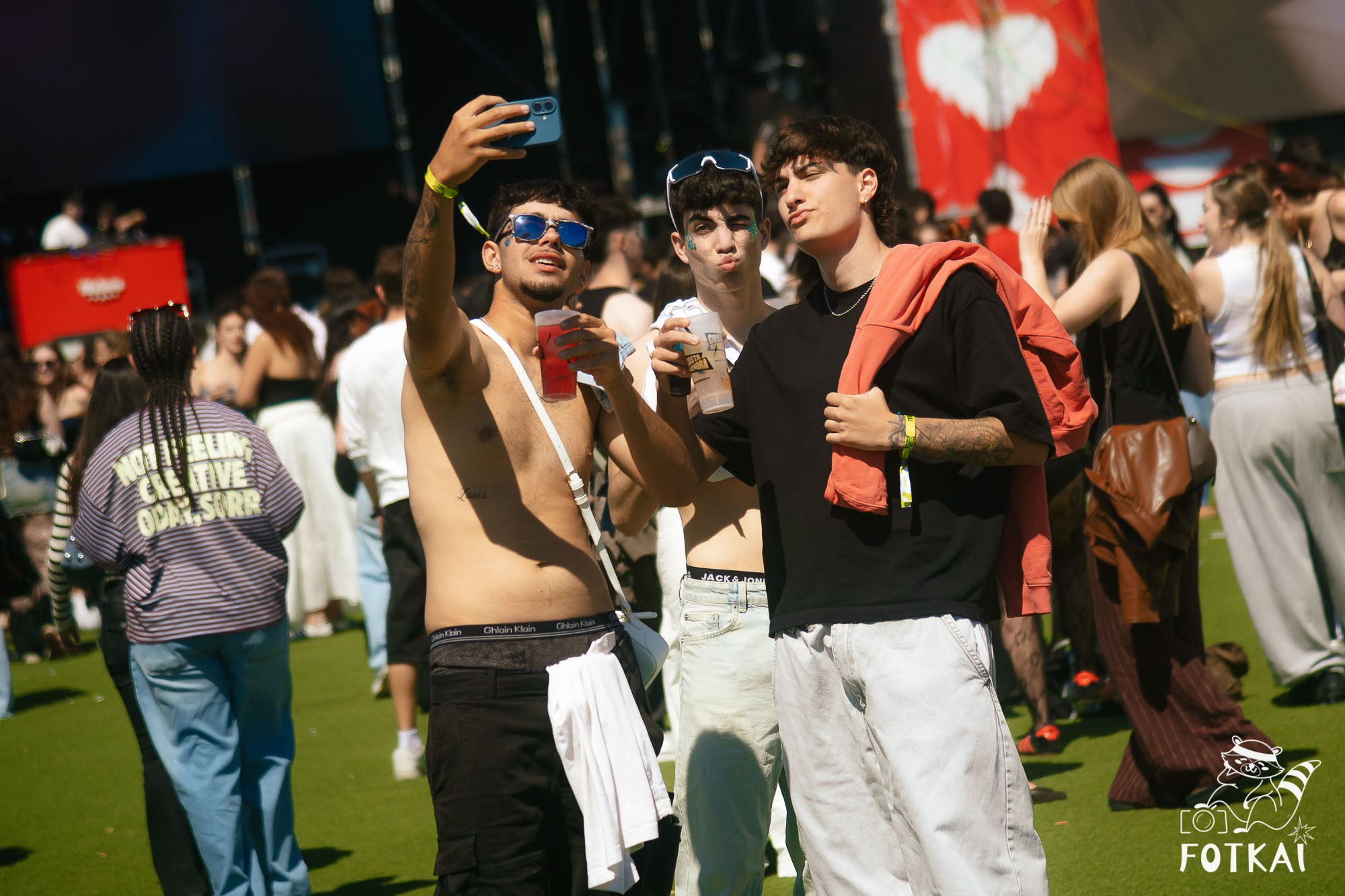 Costa Sonora 2026 Alicante Day 2 Photos — Search Yourself, Friends and Festival People | FOTKAI