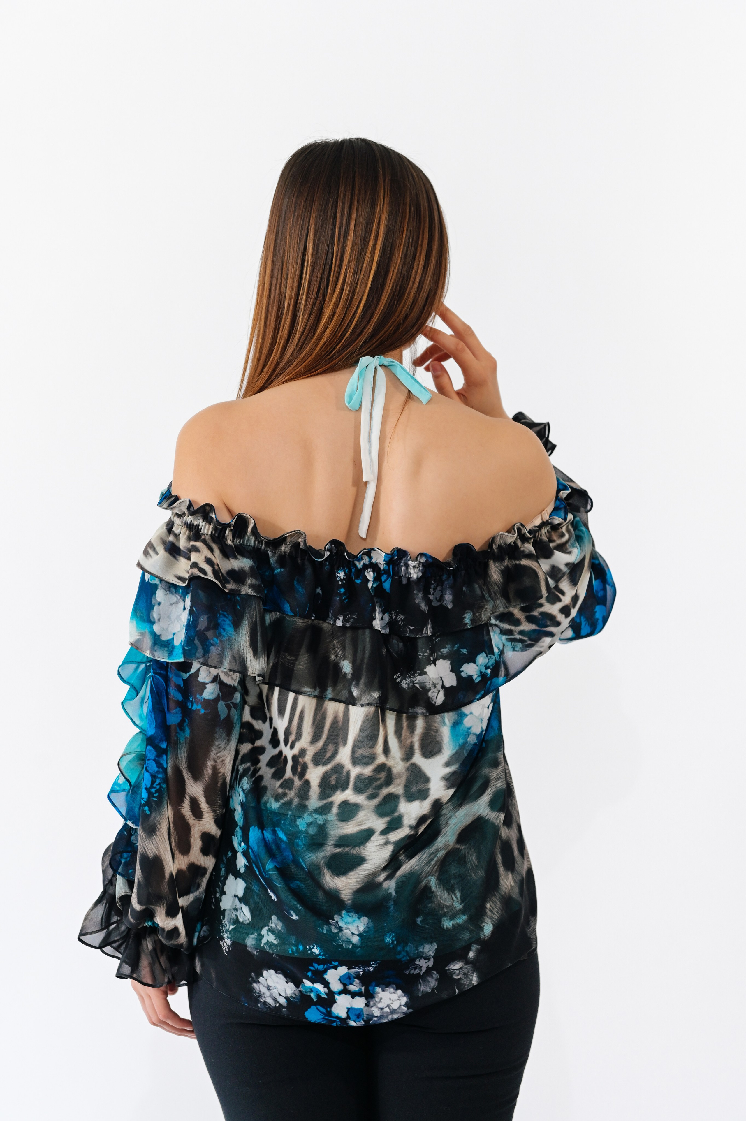 Bluză din voal. Designer vestimentar: elaborarea, proiectarea și confectionare…