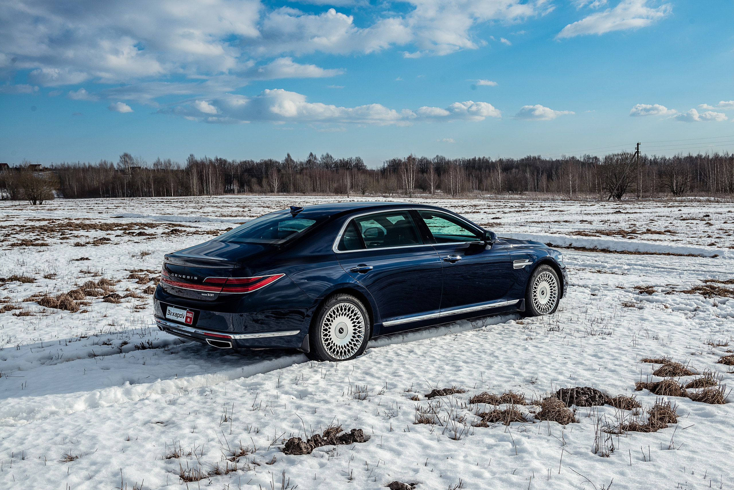 Автомобильная фотосъемка Genesis G90. ФОТОГРАФ МЕКСИКА КИНТАНА-РОО