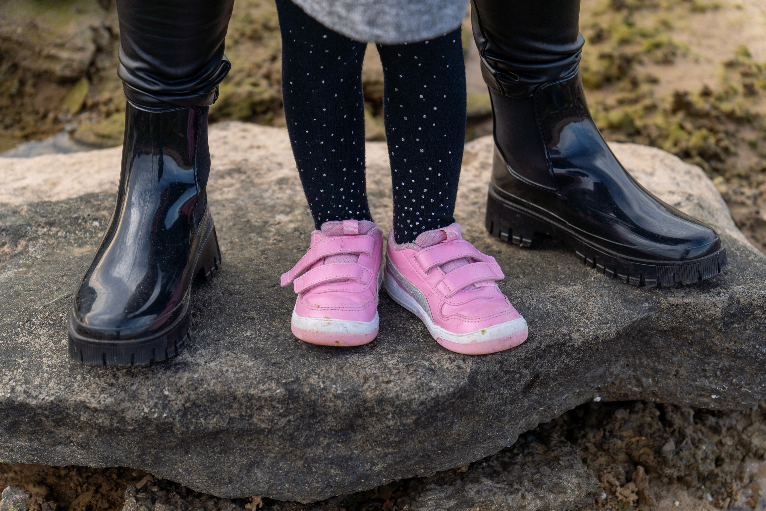 Elina and her little princess. Art and outdoor photography