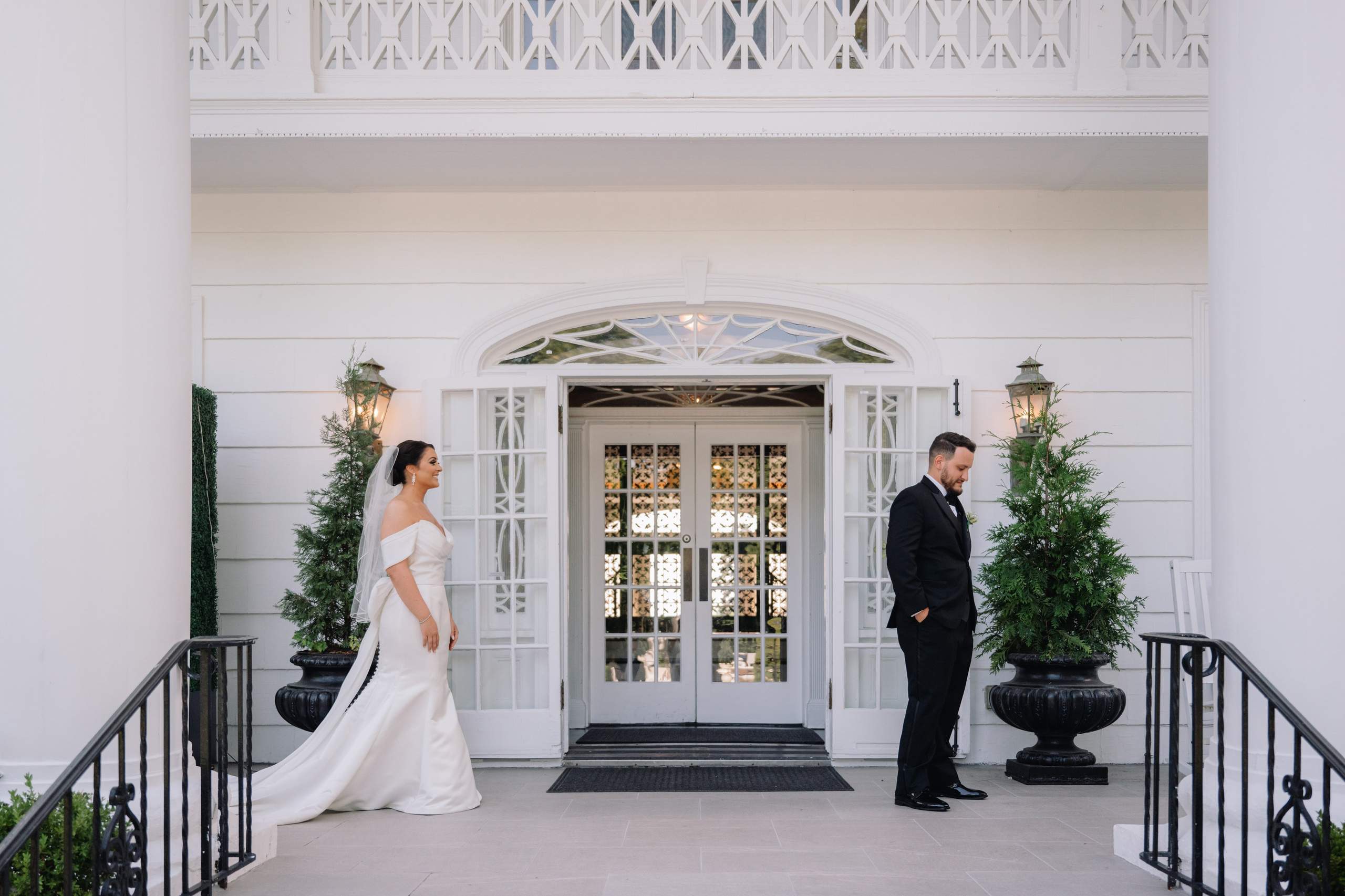 Summer Wedding at The Briarcliff Manor | Taylor & Richie | New York Wedding Photography