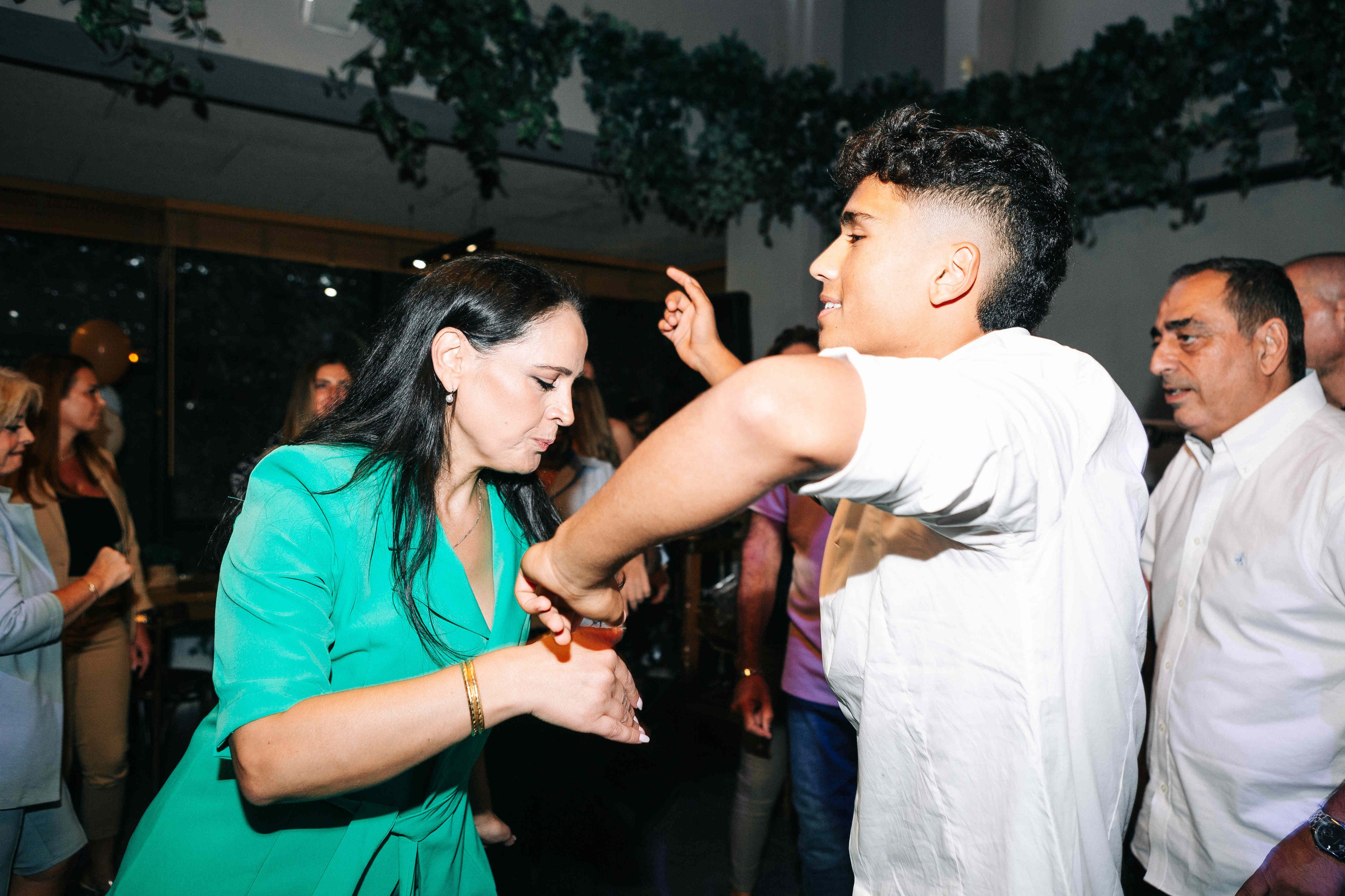 BRIT MILA (BIG EVENT). PHOTOGRAPHER IN ISRAEL