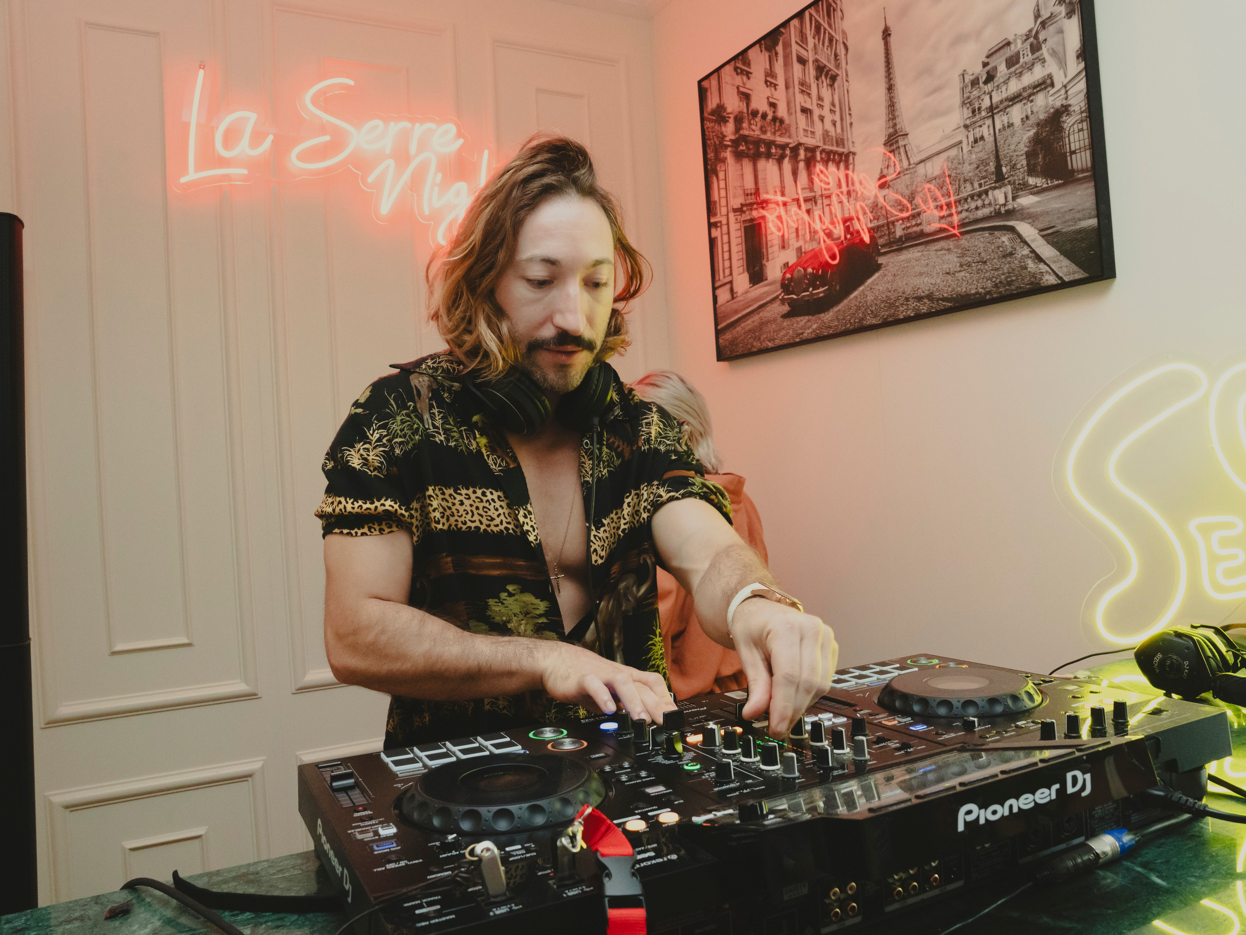 Live Session. Photography | Videography | Marketing