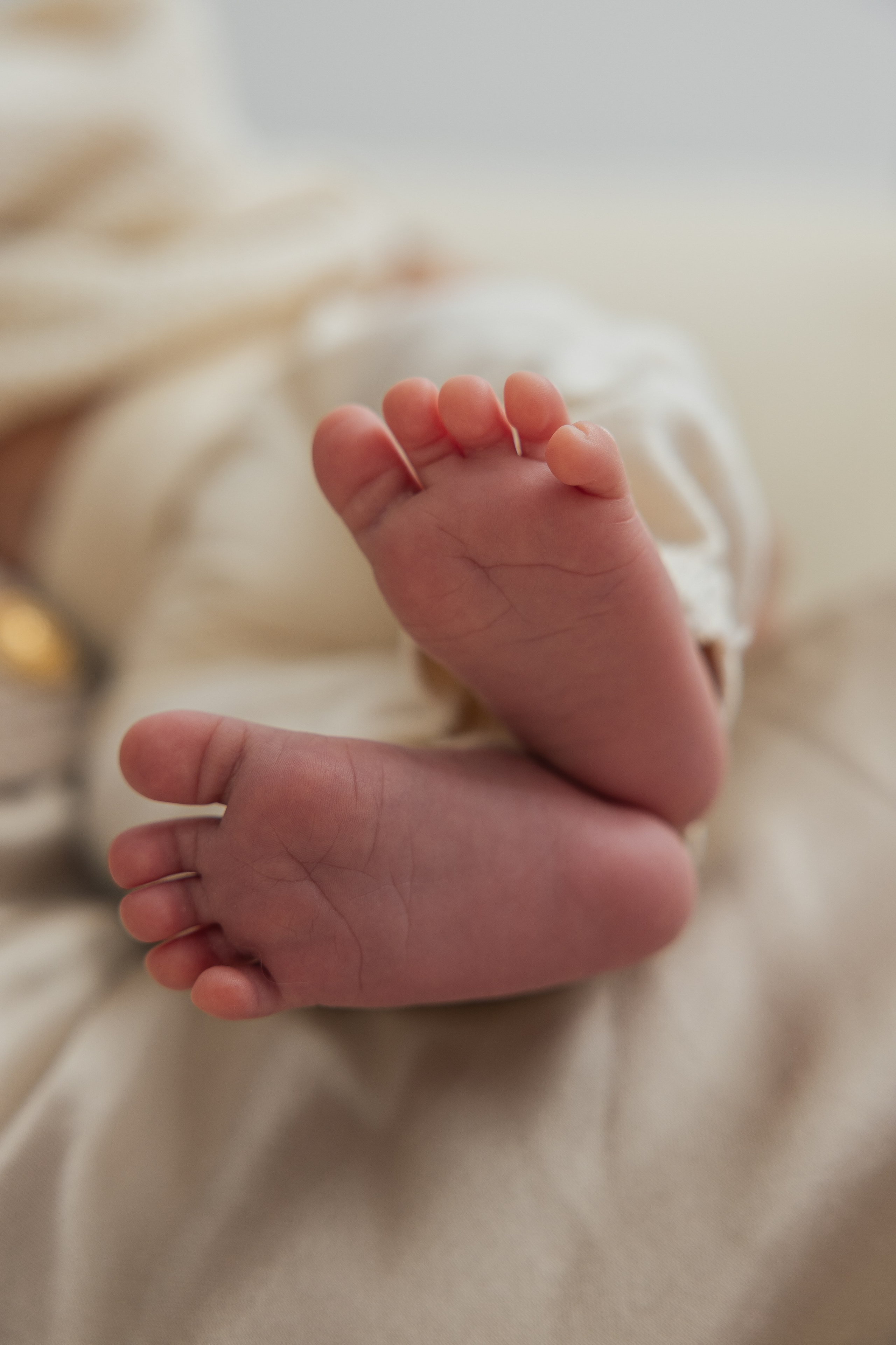 Newborn|Family Session. PHOTOGRAPHER IN LONDON