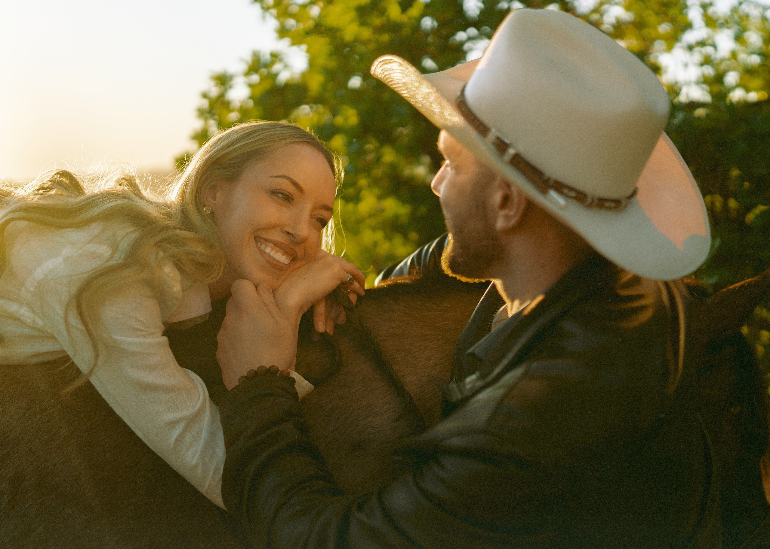 Engagement with Horses, Napa, Northern California. Wedding Photography & Videography Team in California, Los Angeles, San Francisco, San Diego and Travel
