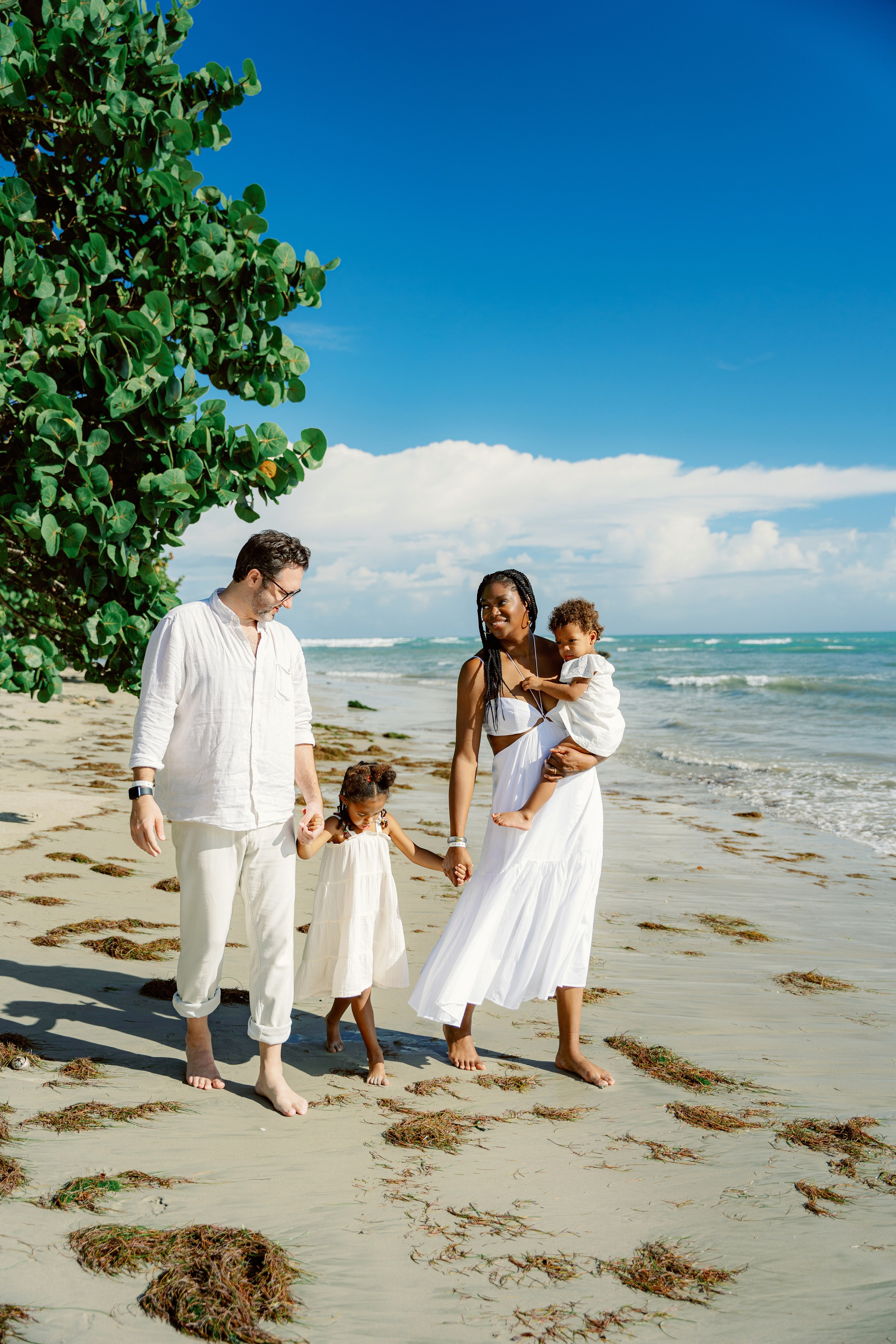 Jasmine and Family. Photographer in Puerto Plata and Santo Domingo, Dominican Republic