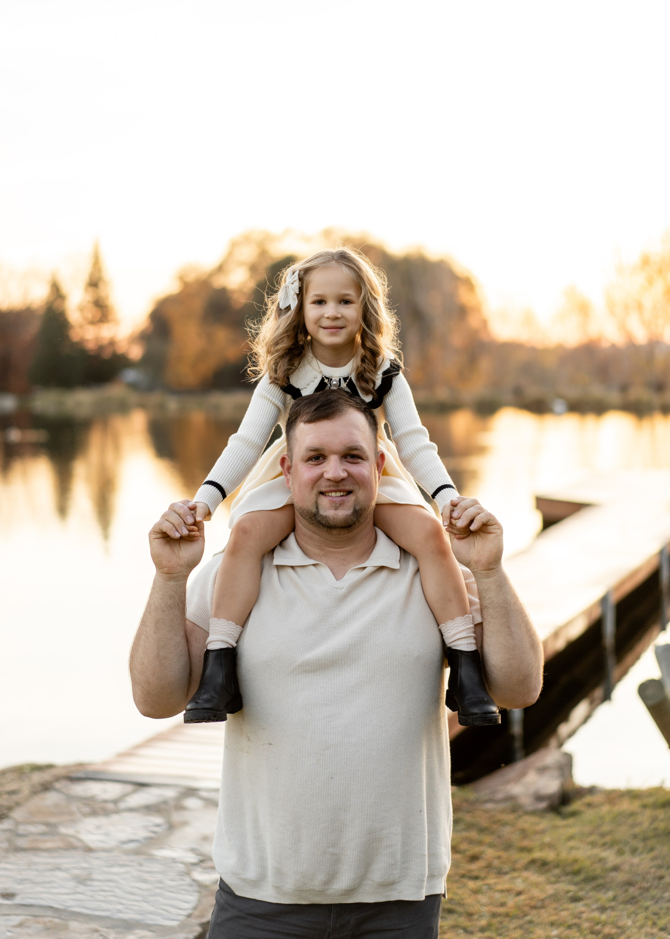 Klyushin family. Family photographer in Sacramento | Sofia Pavenko