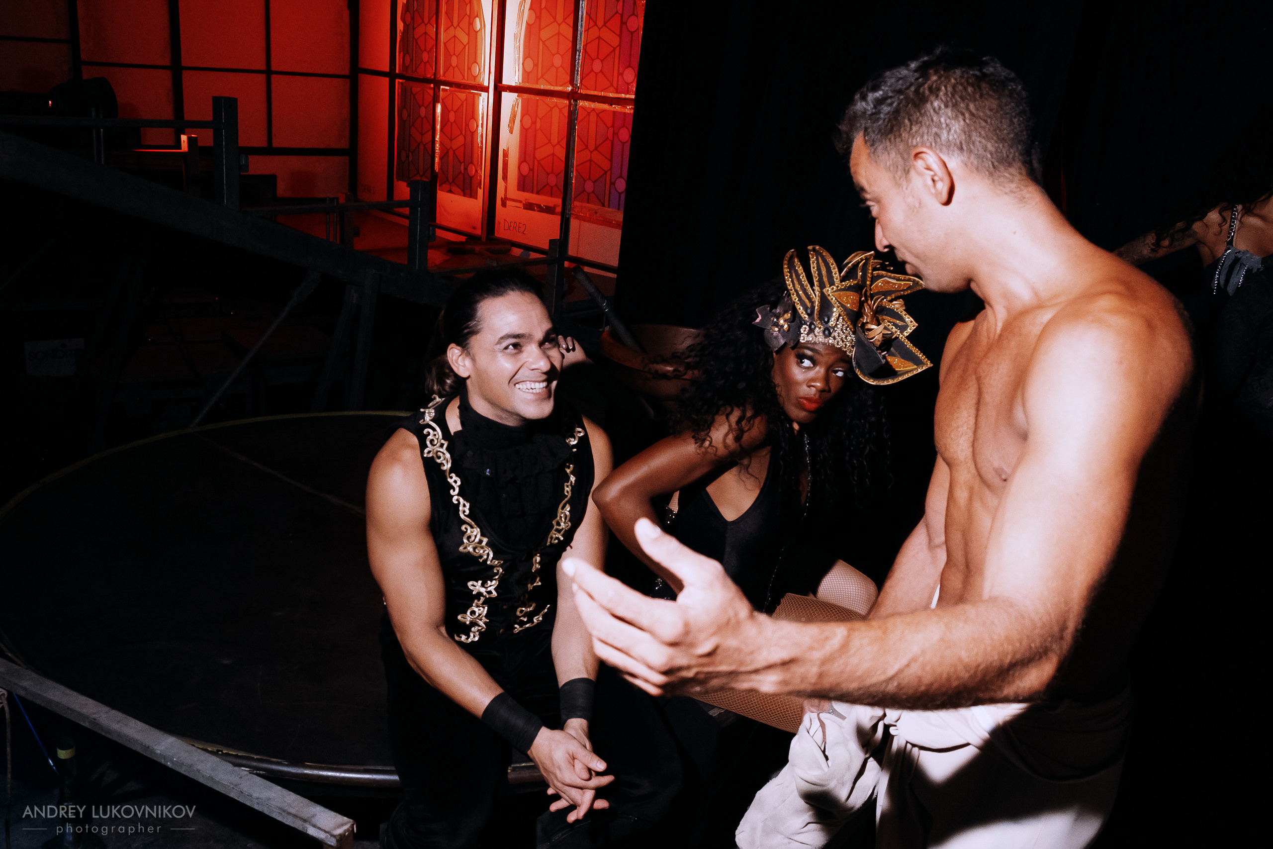 BTS: El Circo Encantado