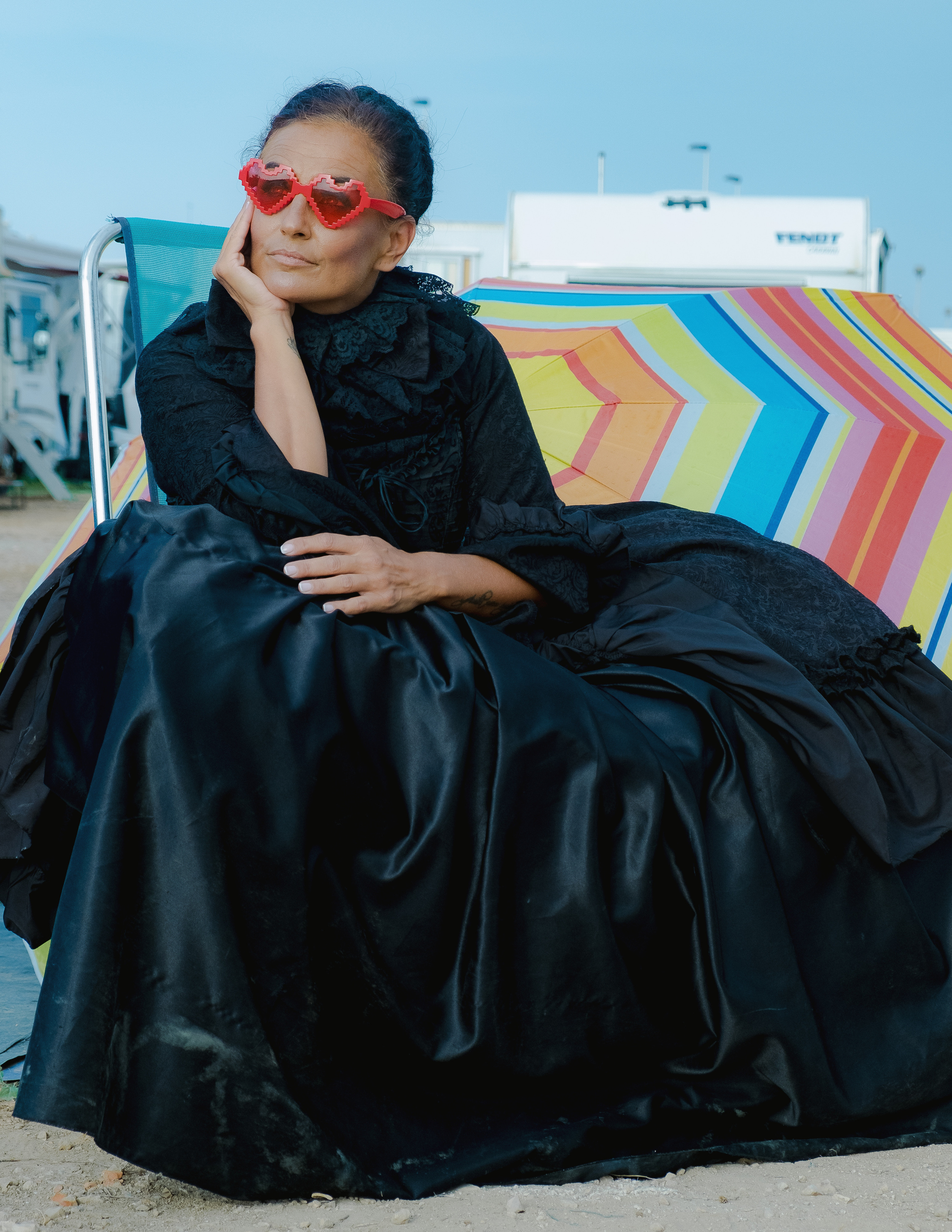 Witch on vacation. El Circo Encantado