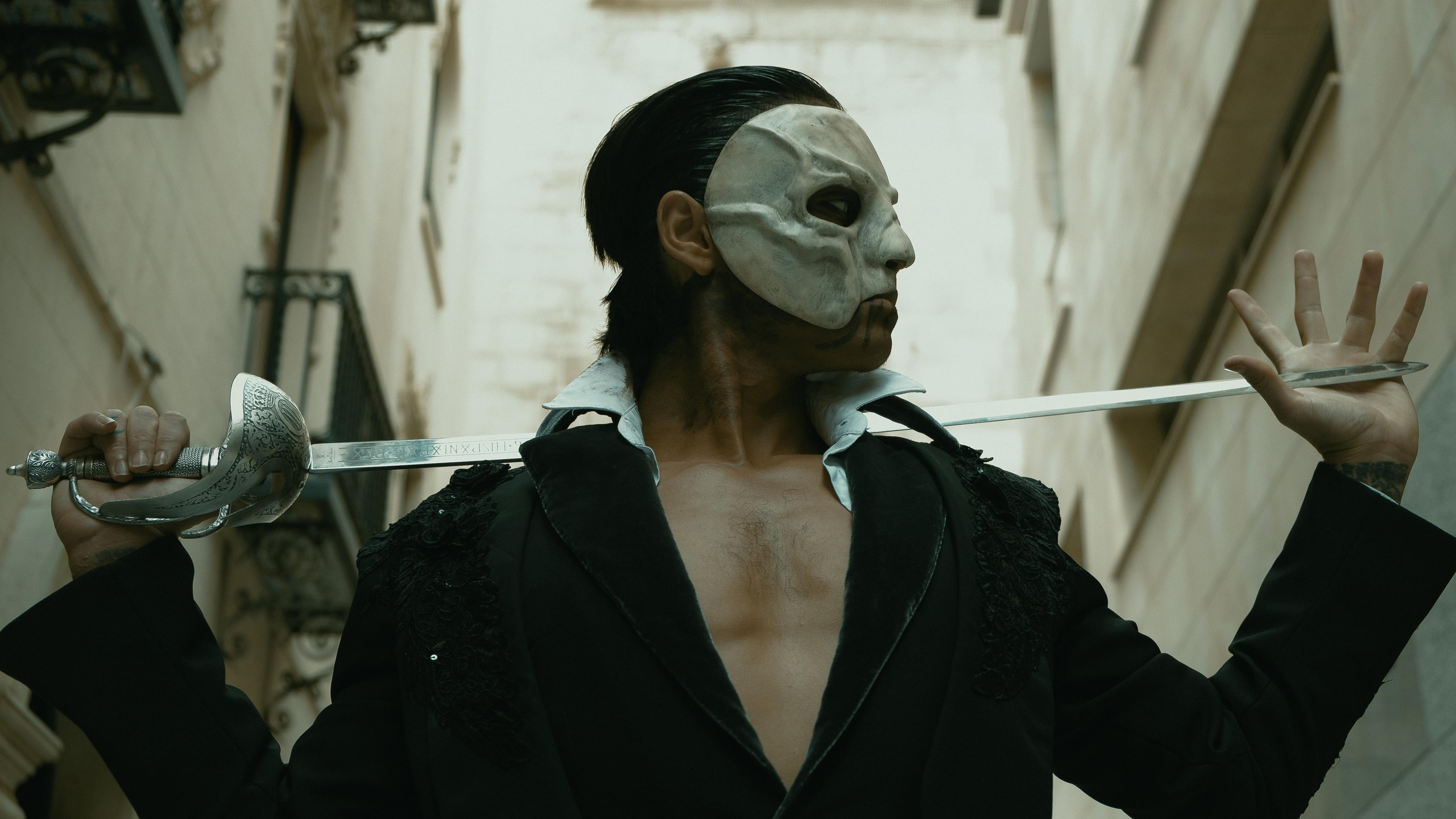 The Phantom | El Circo Encantado