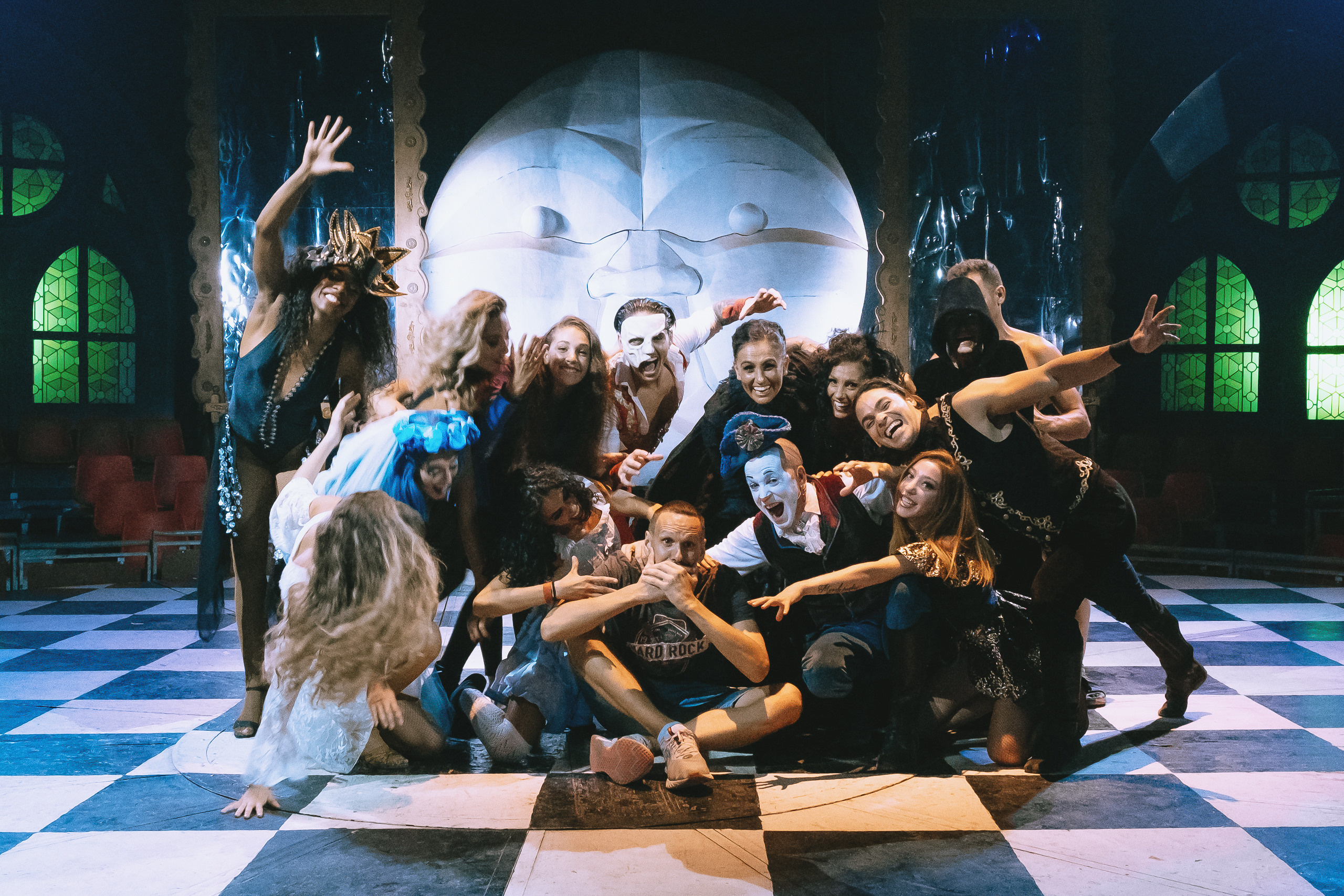 BTS: El Circo Encantado