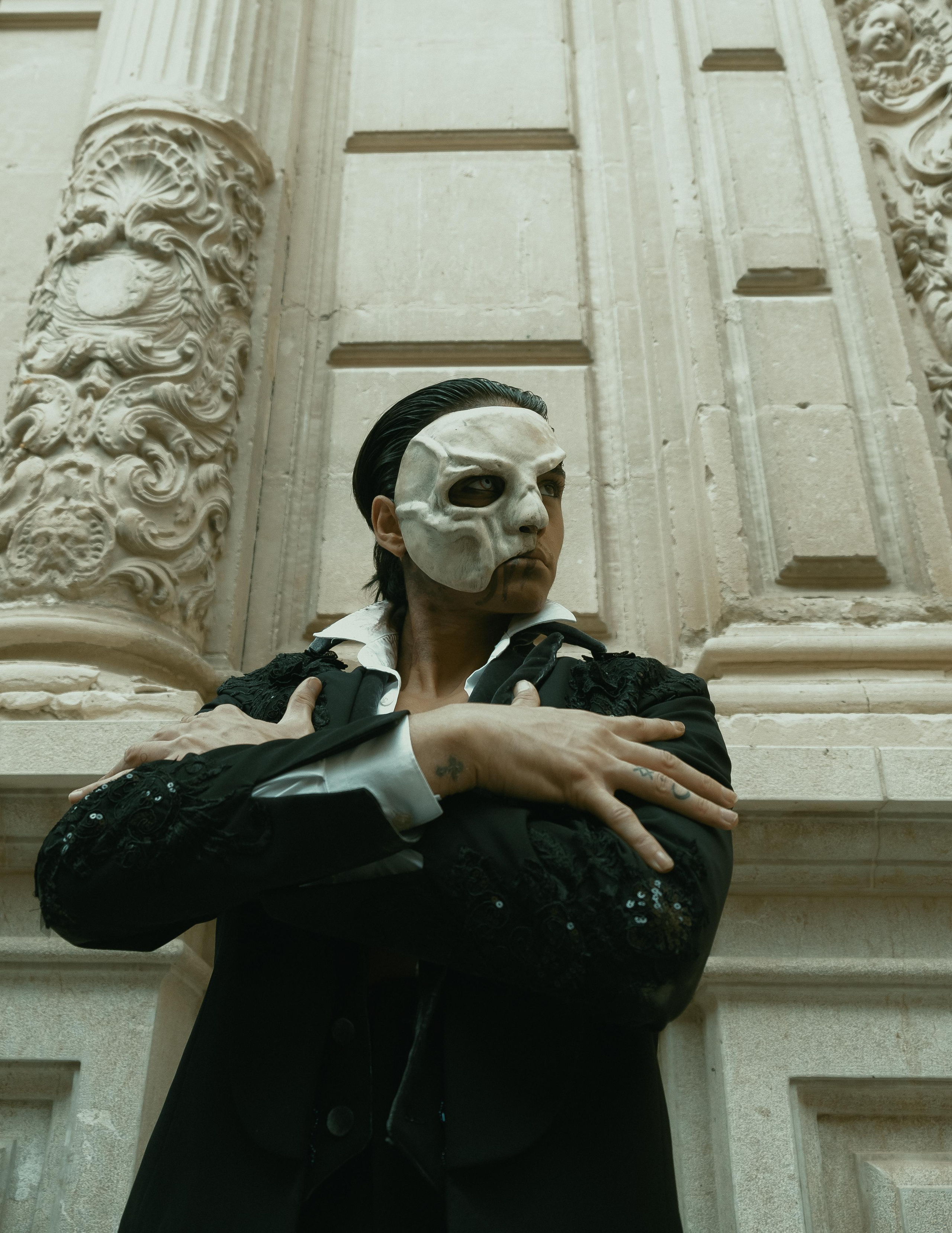 The Phantom | El Circo Encantado