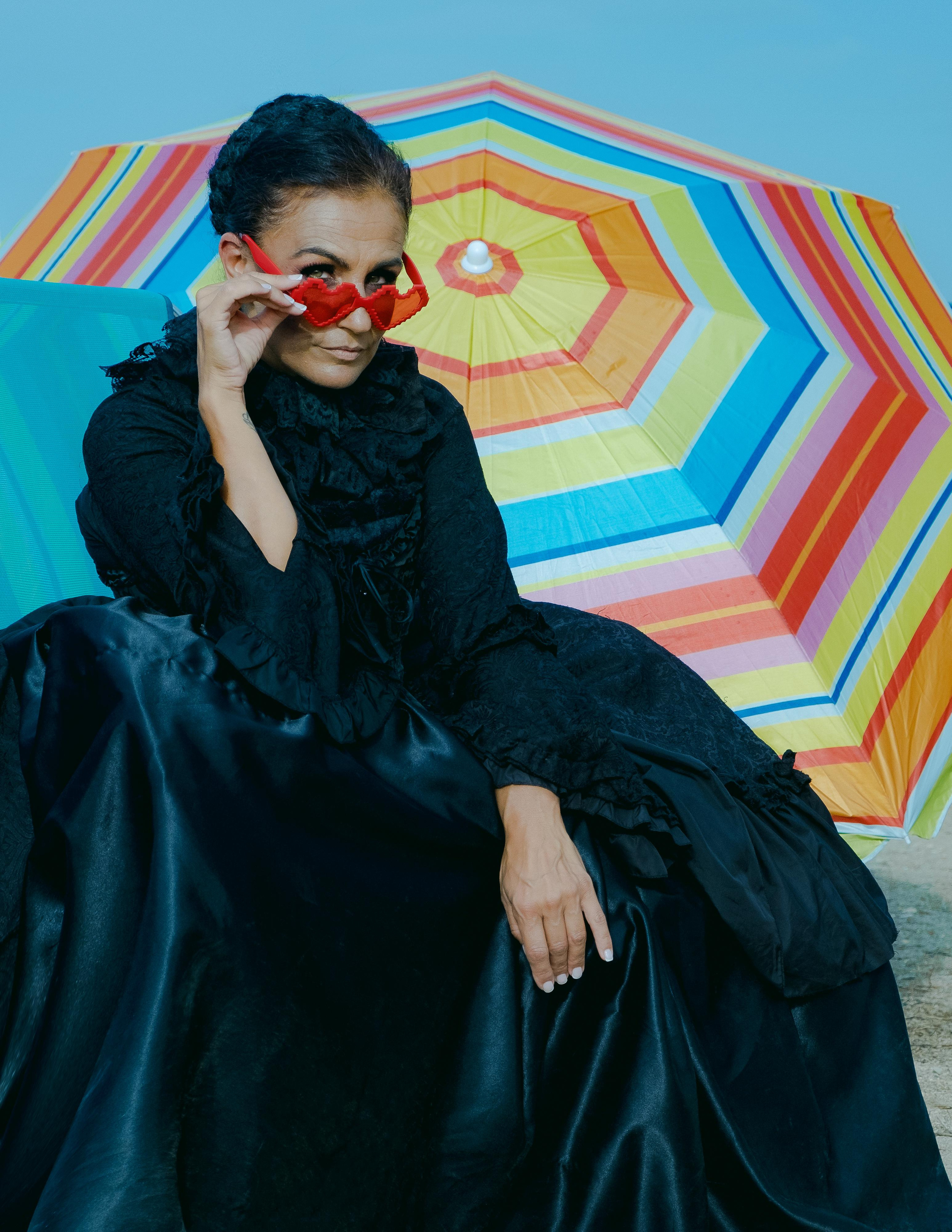 Witch on vacation. El Circo Encantado