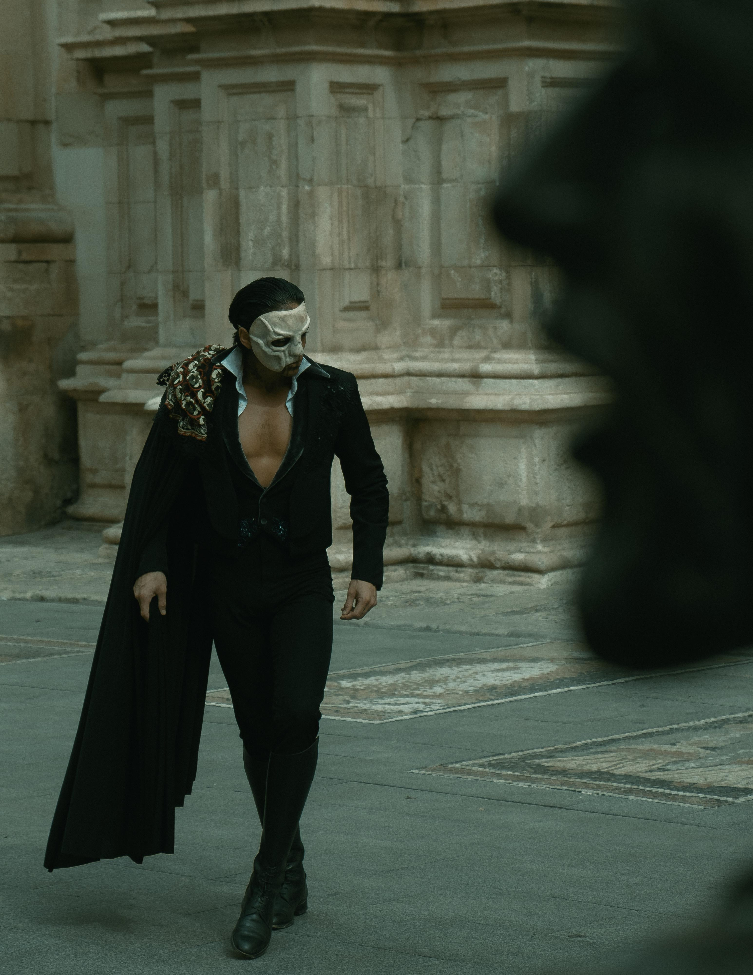 The Phantom | El Circo Encantado