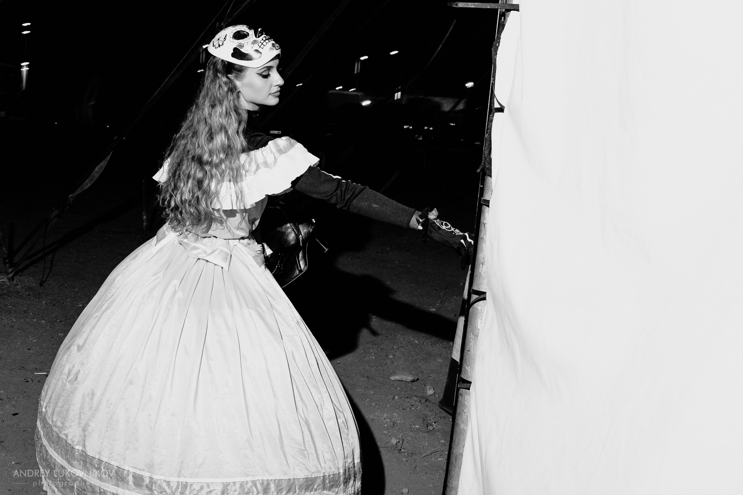 BTS: Vassallo Sisters