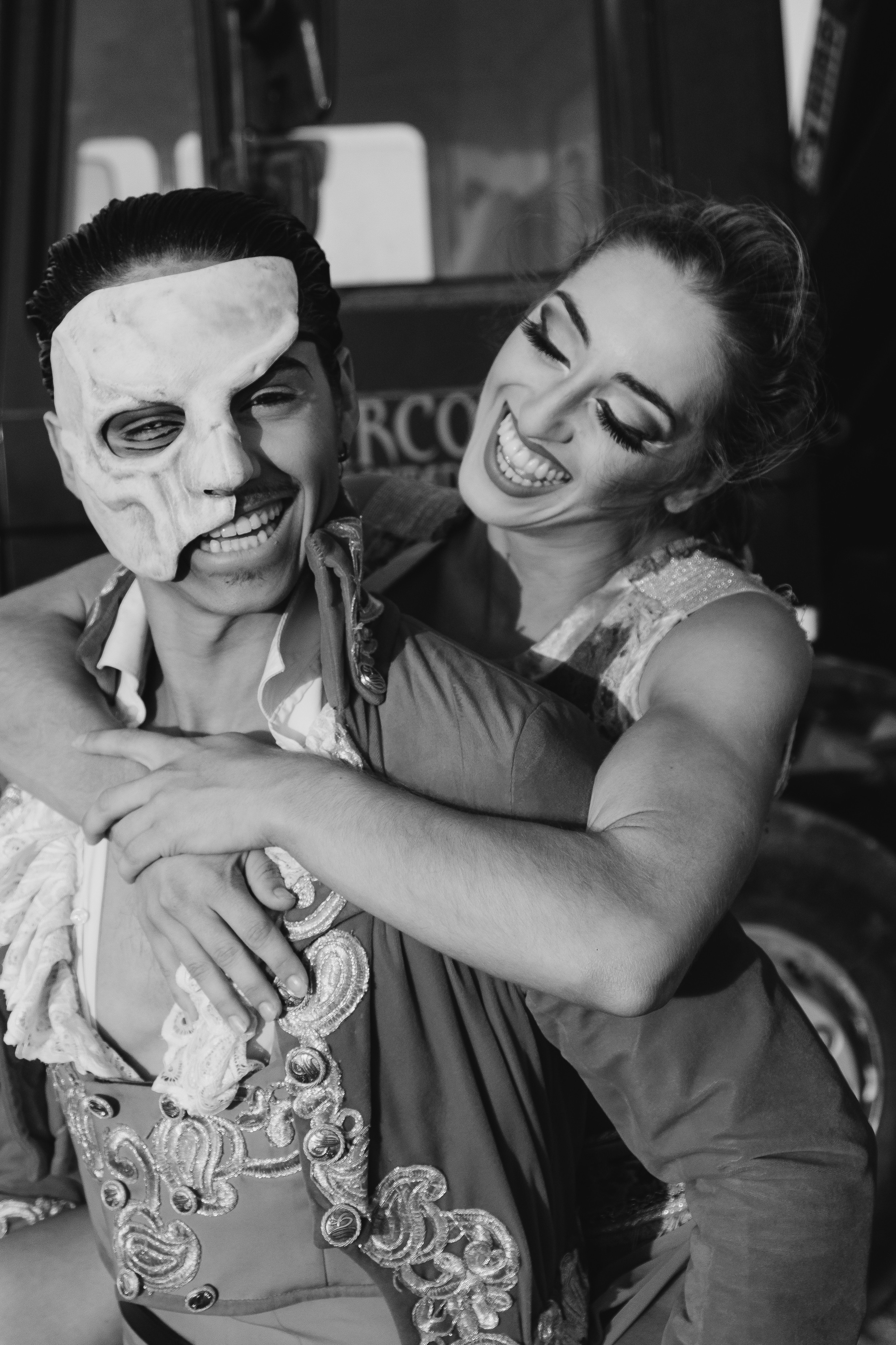 Carina & Schon Nuñez: El Circo Encantado