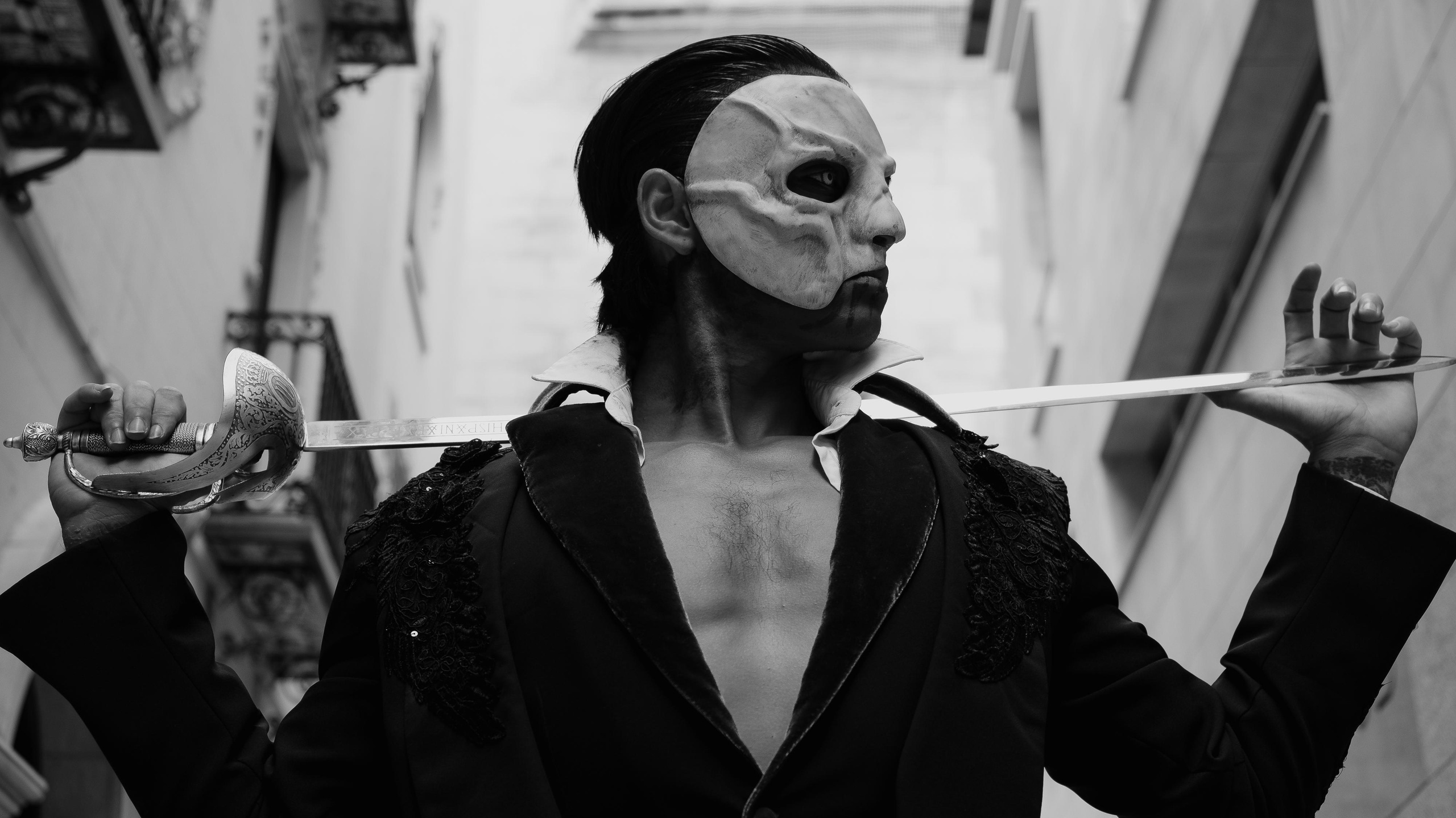 The Phantom | El Circo Encantado