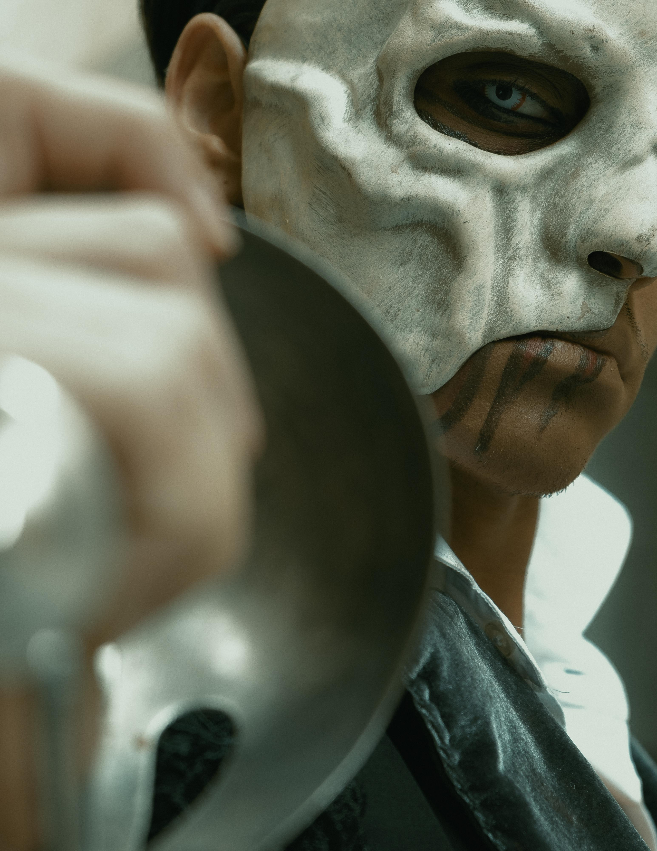 The Phantom | El Circo Encantado