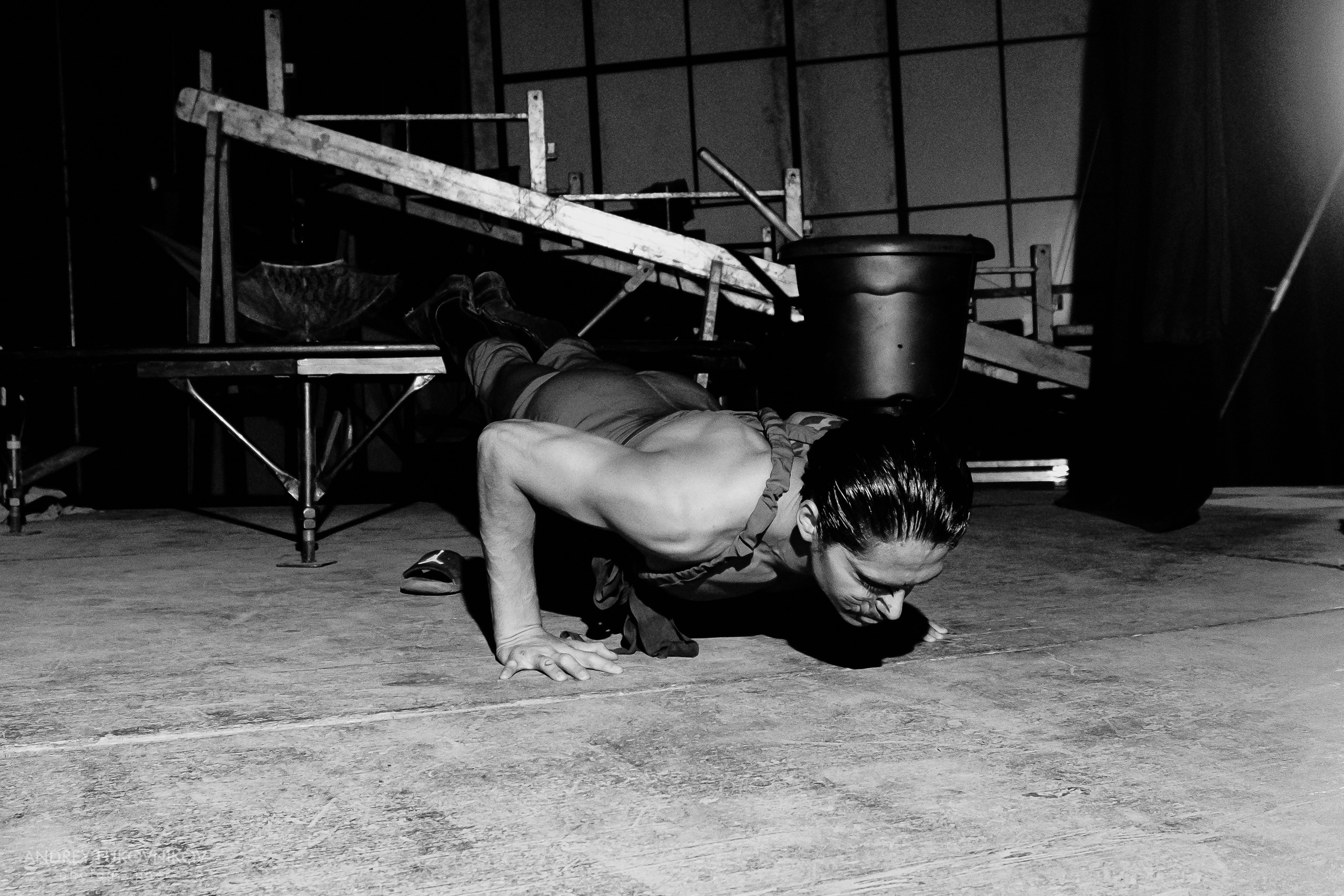 BTS: Schon Nuñez & Carina