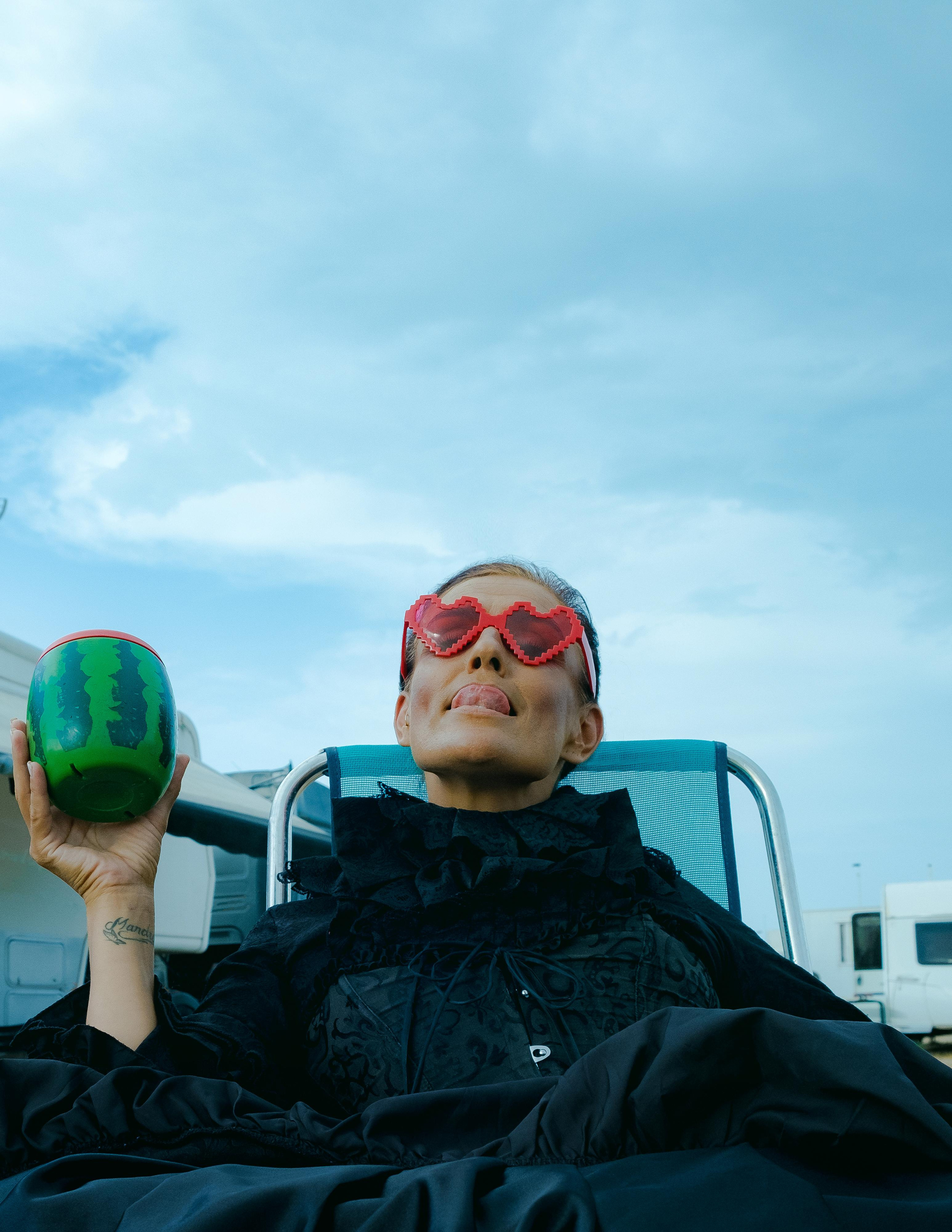 Witch on vacation. El Circo Encantado