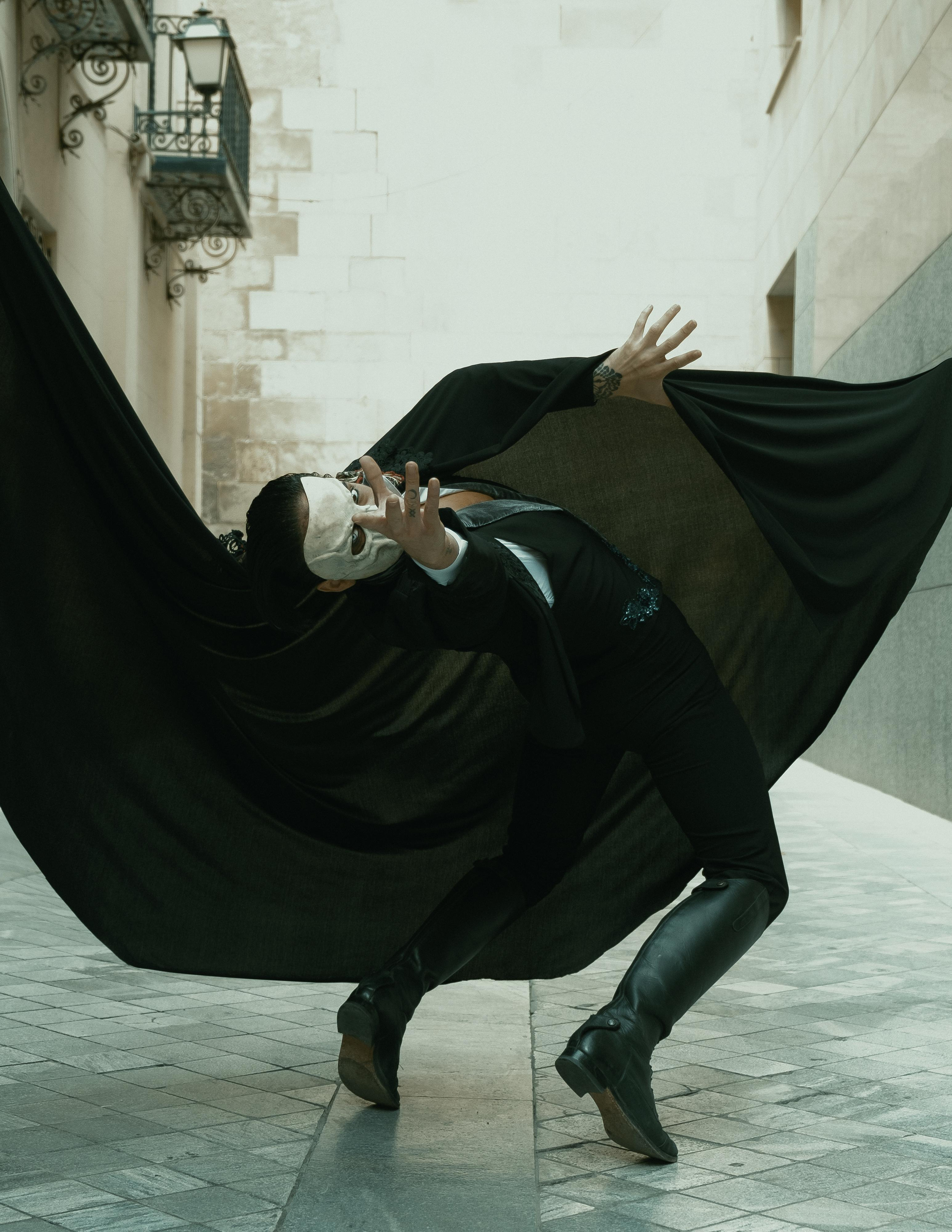 The Phantom | El Circo Encantado