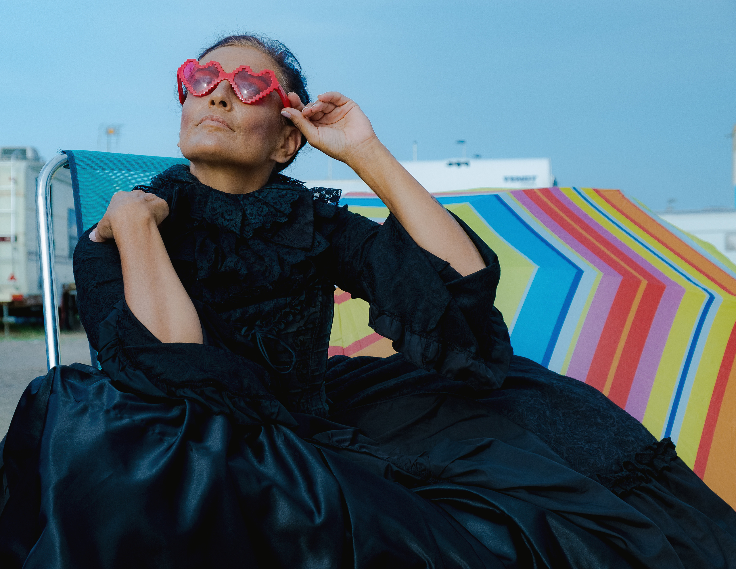 Witch on vacation. El Circo Encantado