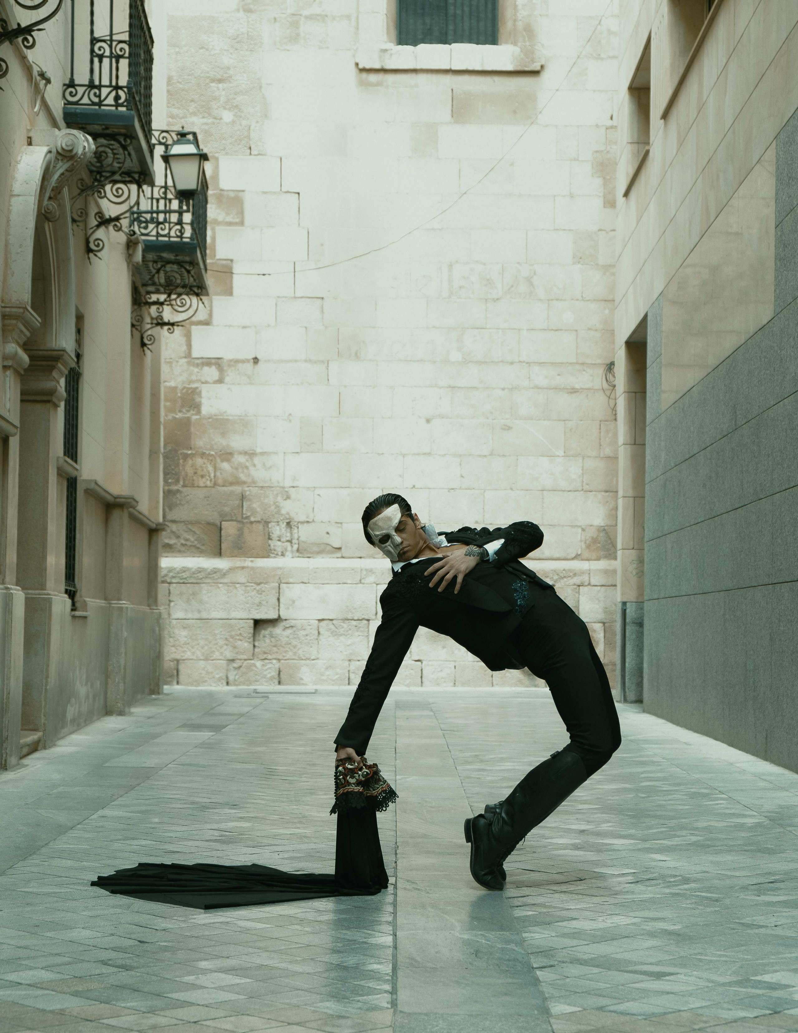 The Phantom | El Circo Encantado