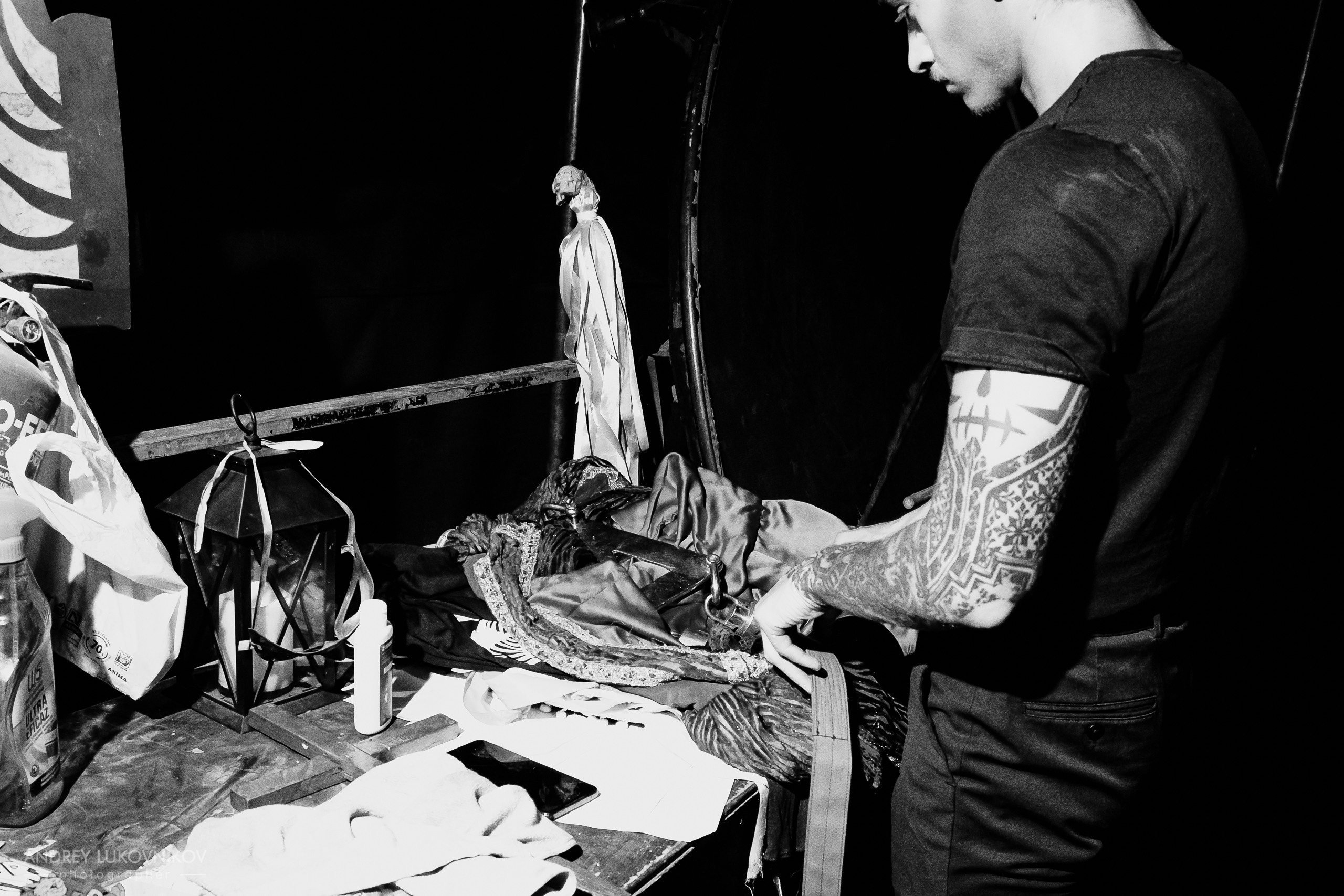 BTS: Schon Nuñez & Carina