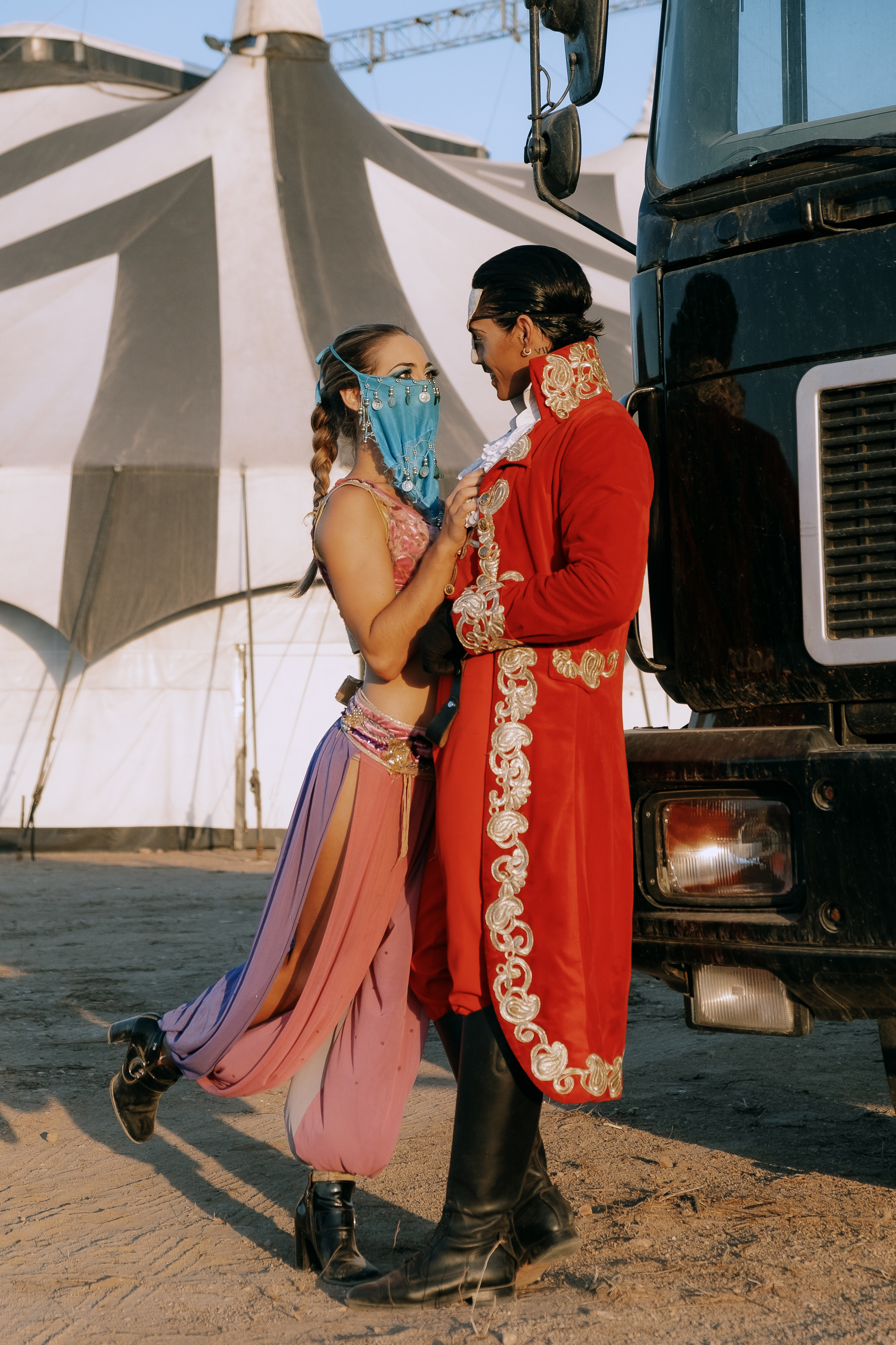 Carina & Schon Nuñez: El Circo Encantado