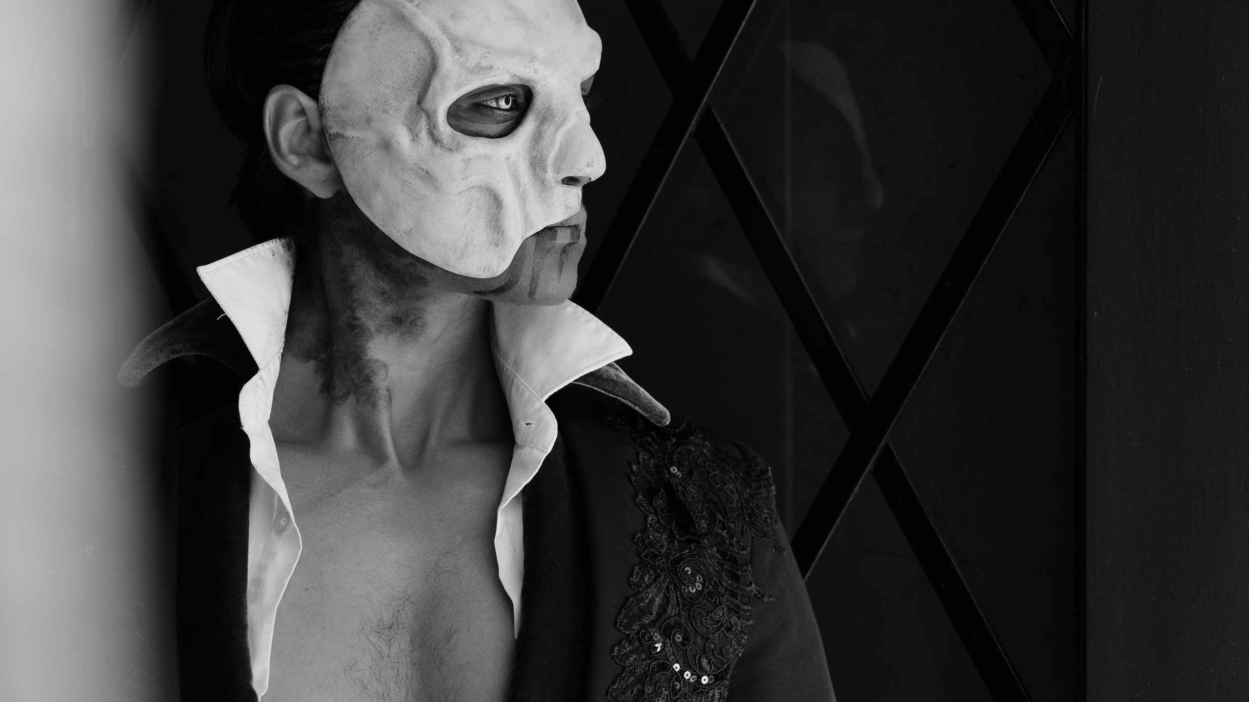 The Phantom | El Circo Encantado