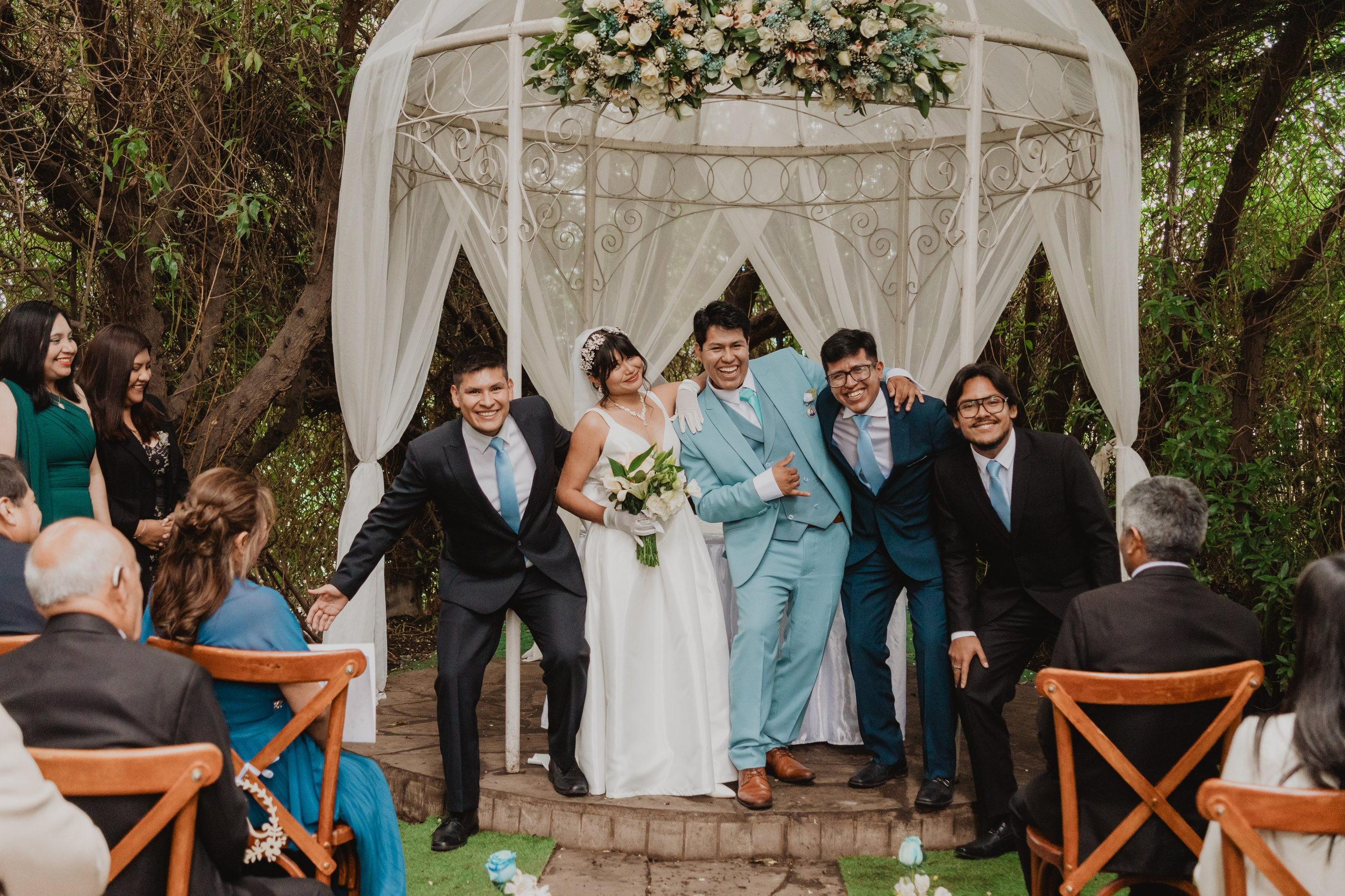 STEISY + EMMANUEL | BODA RELIGIOSA. Studio KVTA | Fotografía y Video de Bodas en Arequipa